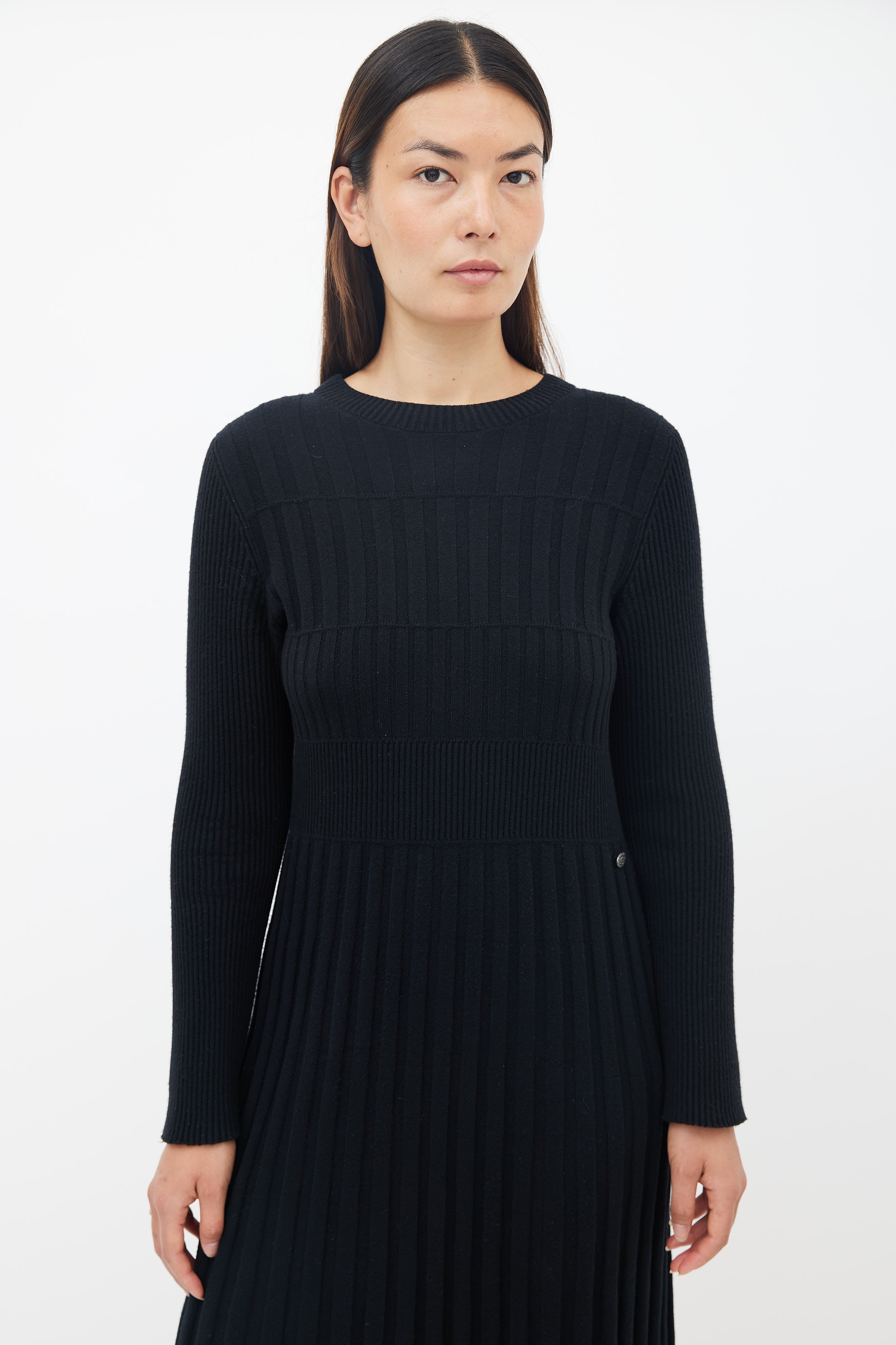 long sleeve chanel dress CHANEL Pre-Owned Knitted long-sleeve Dress | Black