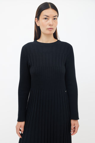 Chanel Black Ribbed Long Sleeve Wool Dress