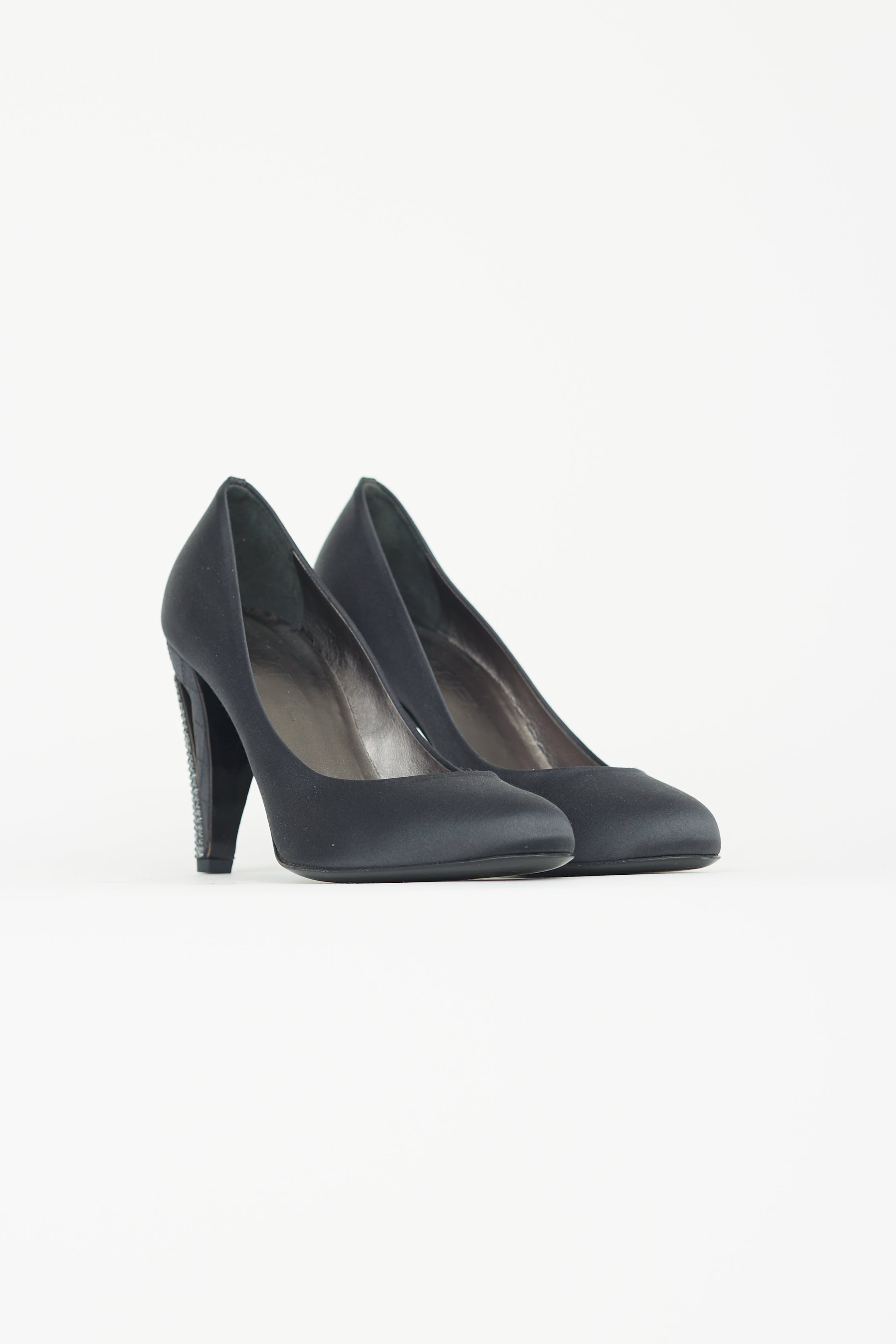 Chanel // Black Satin Pump Heel – VSP Consignment