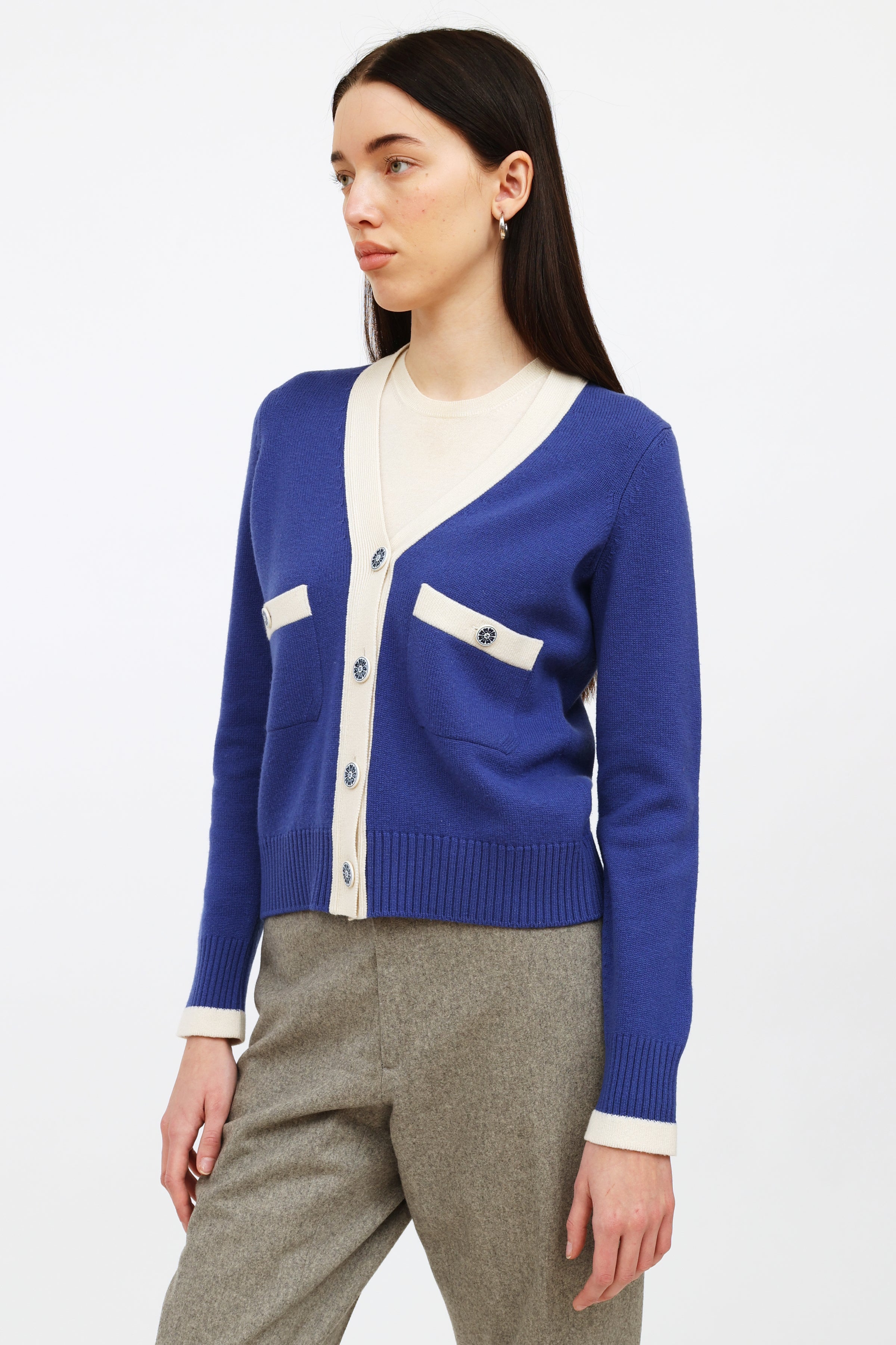Chanel // 2016 Blue Paris-Seoul Cashmere Cardigan – VSP Consignment