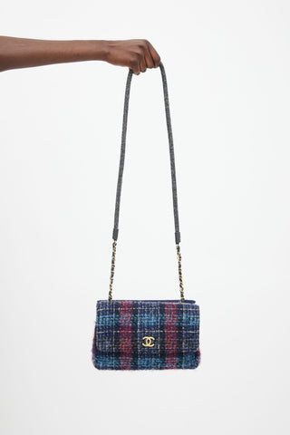 CHANEL Wool Tweed Quilted 2.55 Reissue 225 Flap Blue 1277321