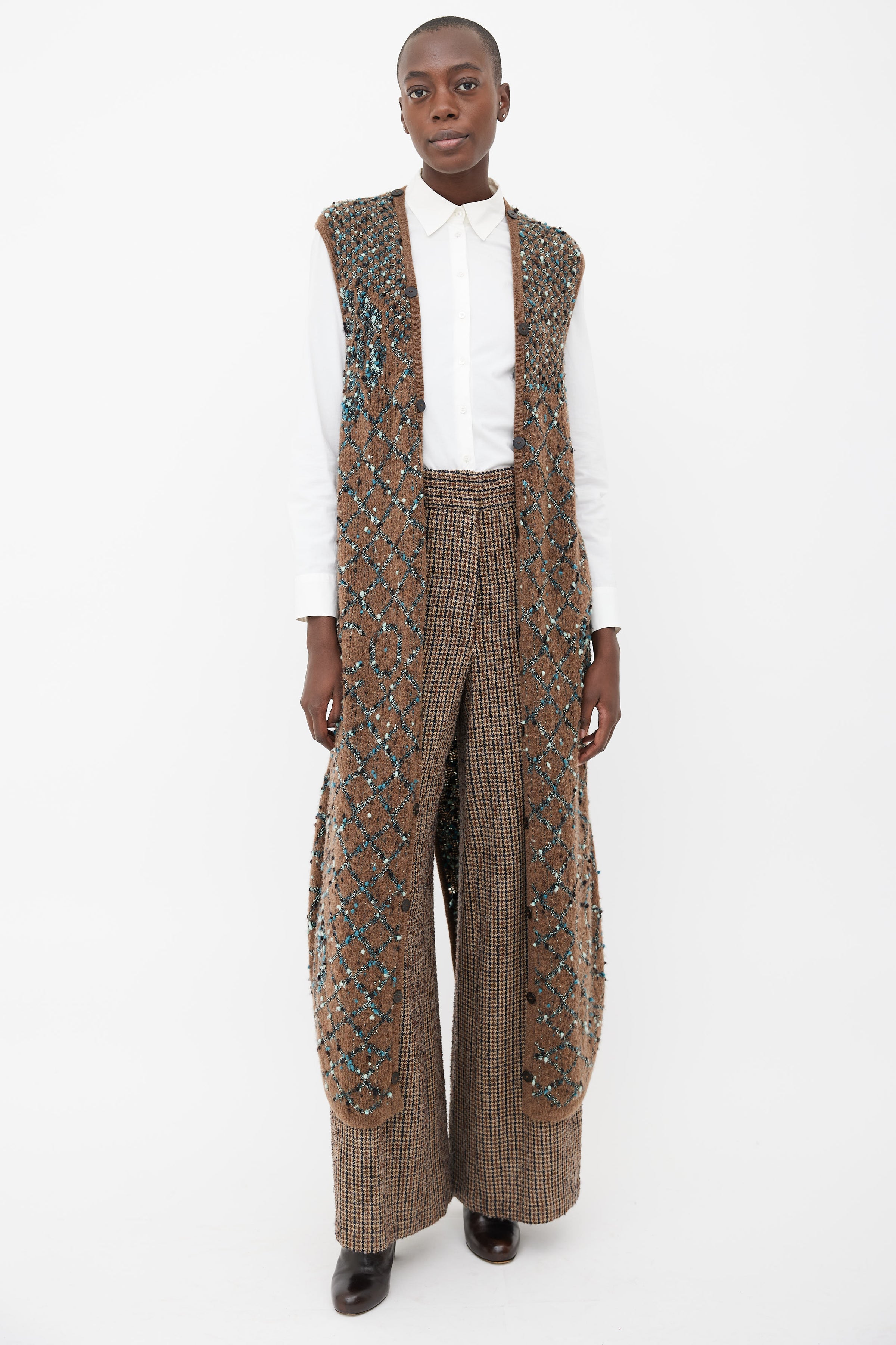 CHANEL, Jackets & Coats, Chanel Vest Womens 38 Brown Beige Tweed Gilet  Brown Wool Linen Blend Plaid 20