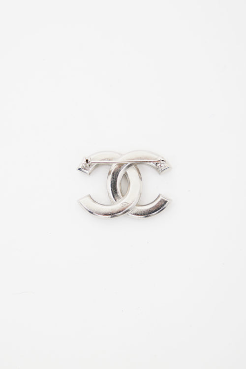Chanel Silver & Crystal Fall 2018 Interlocking CC Brooch