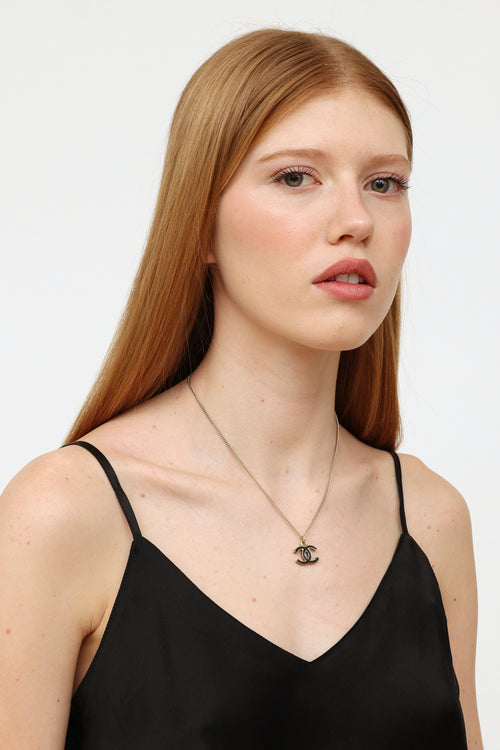 Chanel 07V Gold & Black CC Pendant Necklace