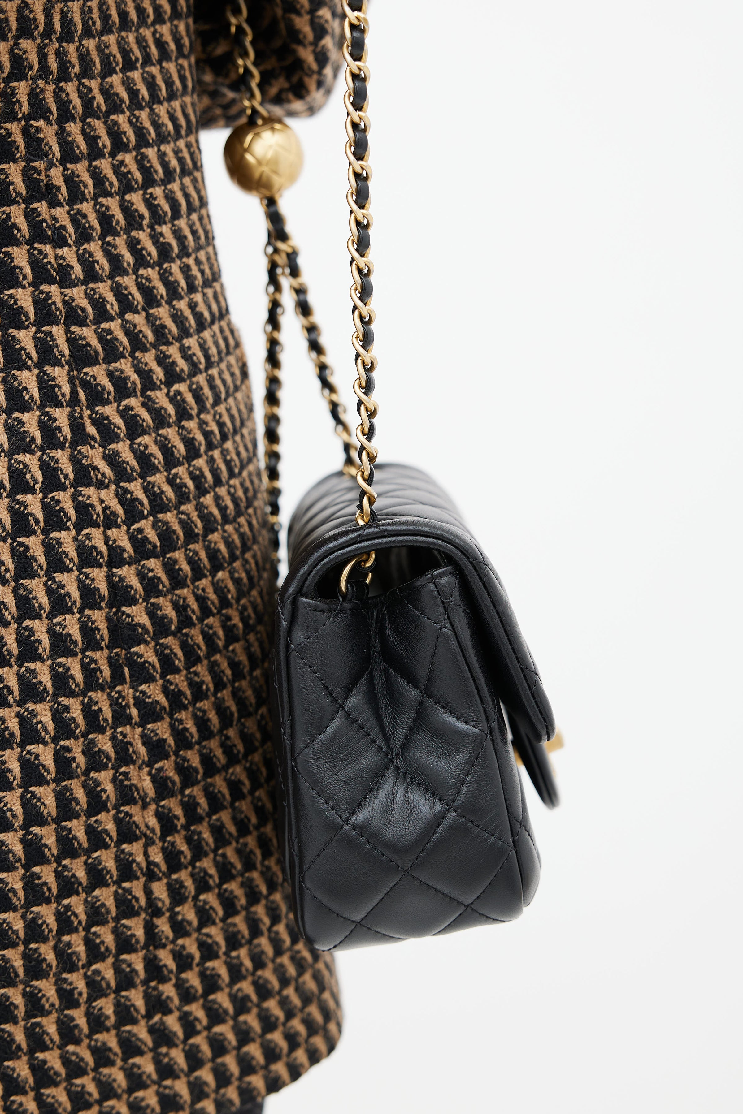 Chanel // Black Quilted CC Pearl Crush Mini Rectangular Flap Bag – VSP  Consignment