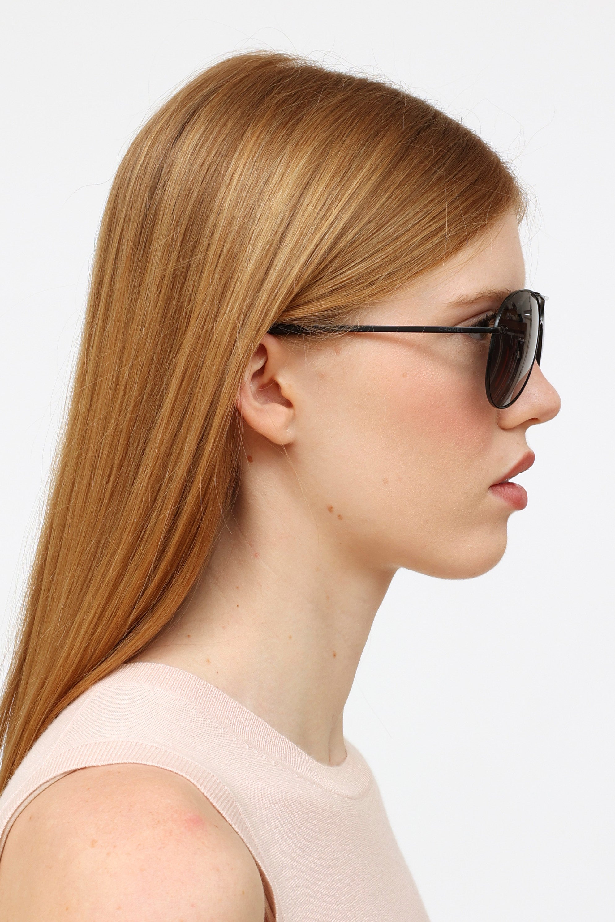 Chanel // Black Polarized Aviator Sunglasses – VSP Consignment