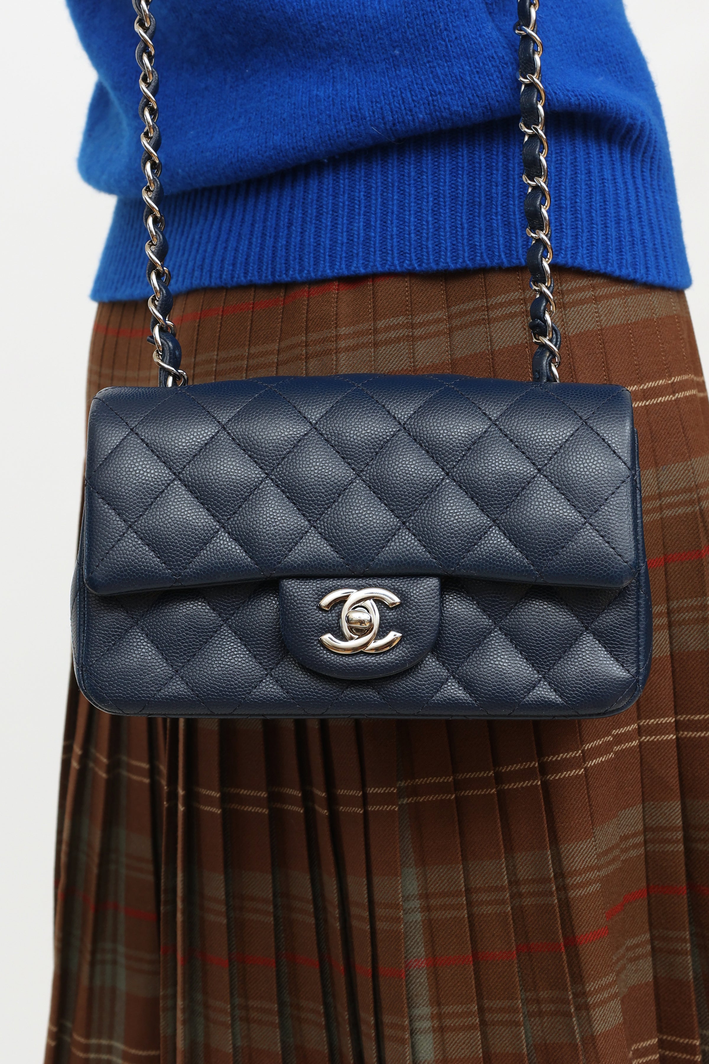 Chanel // 2017 Navy Caviar Classic Flap Shoulder Bag – VSP Consignment