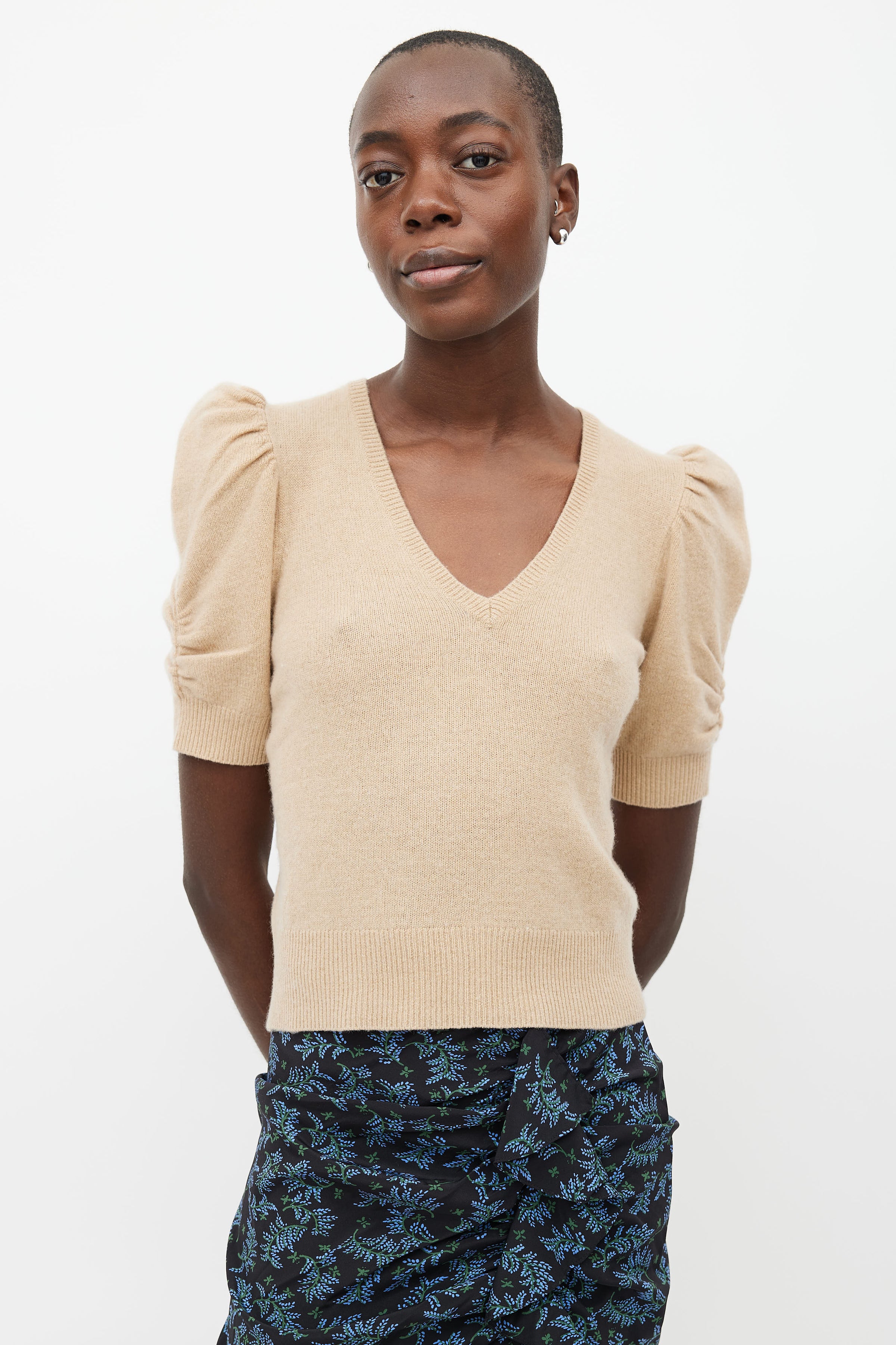 Frame // Beige Cashmere Puff Sleeve Sweater – VSP Consignment