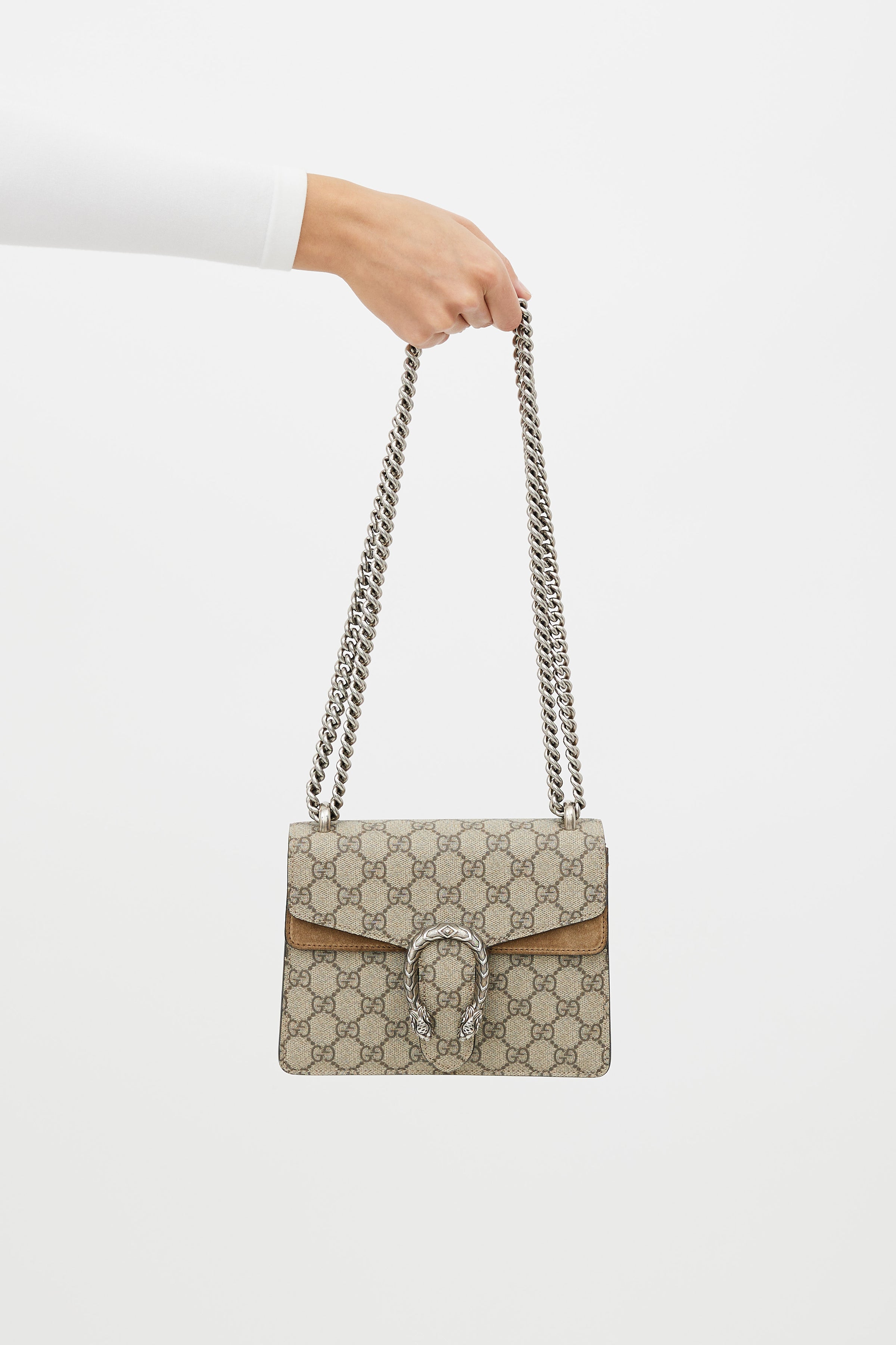 Dionysus GG Supreme Mini Shoulder Bag in Beige - Gucci