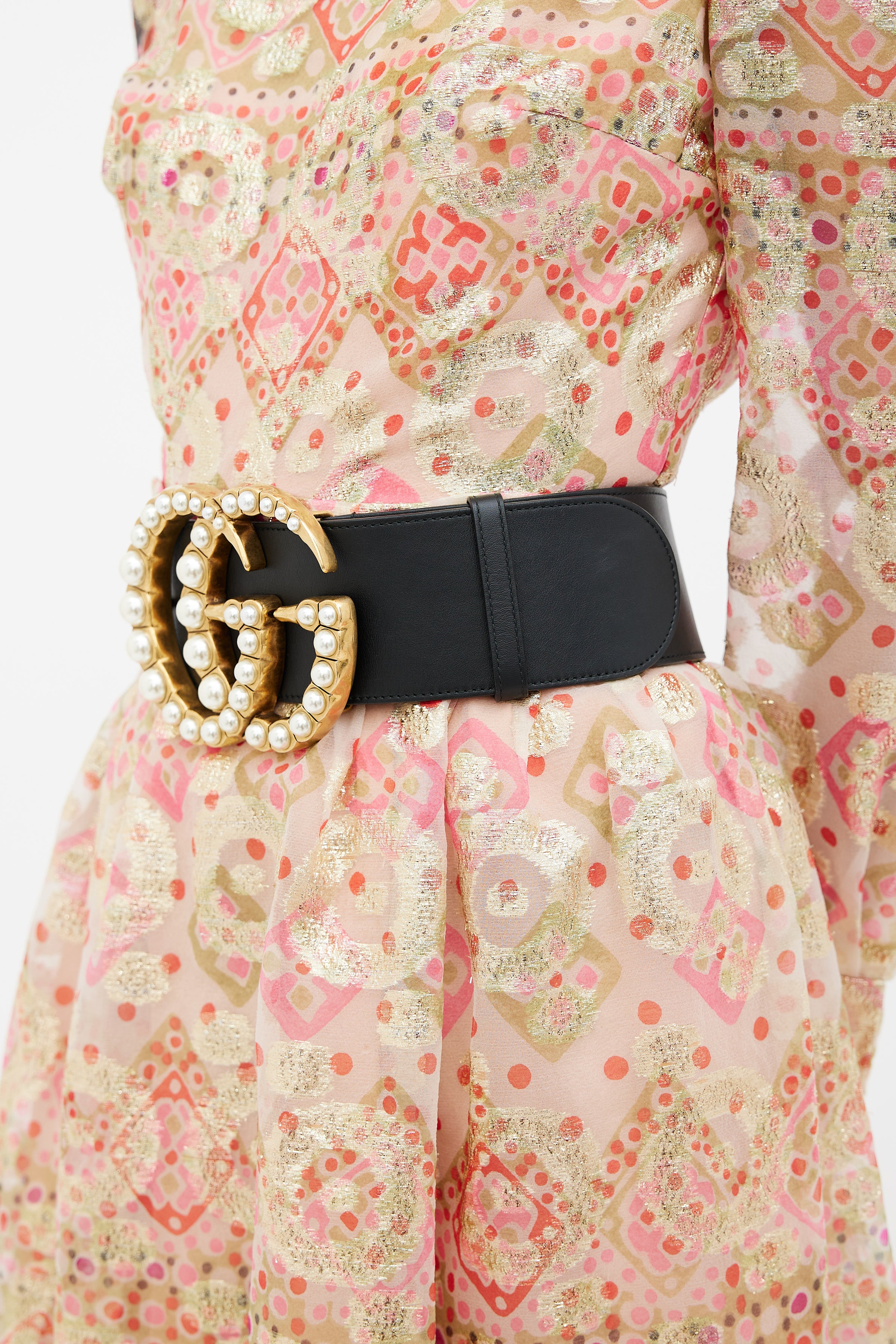 Gucci // Black Leather Oversized GG Pearl Buckle Belt – VSP Consignment