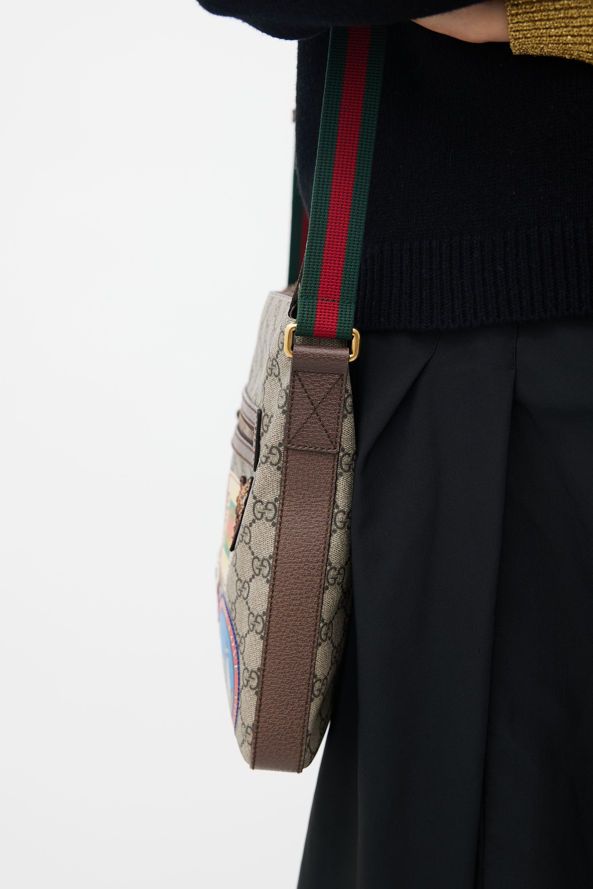 gucci gucci courrier gg supreme belt bag item - Leggings with