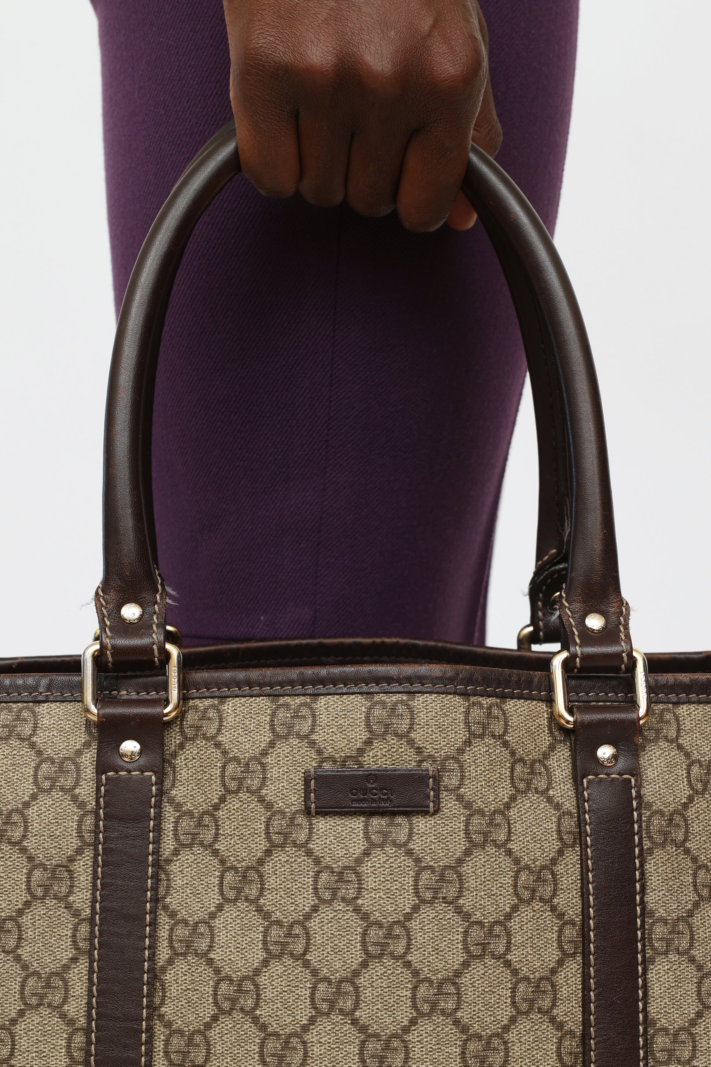 Gucci GG Supreme Monogram Bag – The Consignment Bar