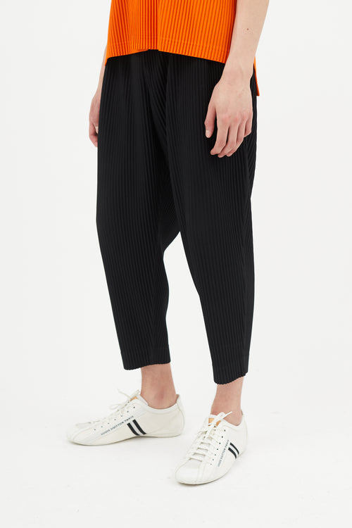 Issey Miyake Black Pleated Tapered Trouser