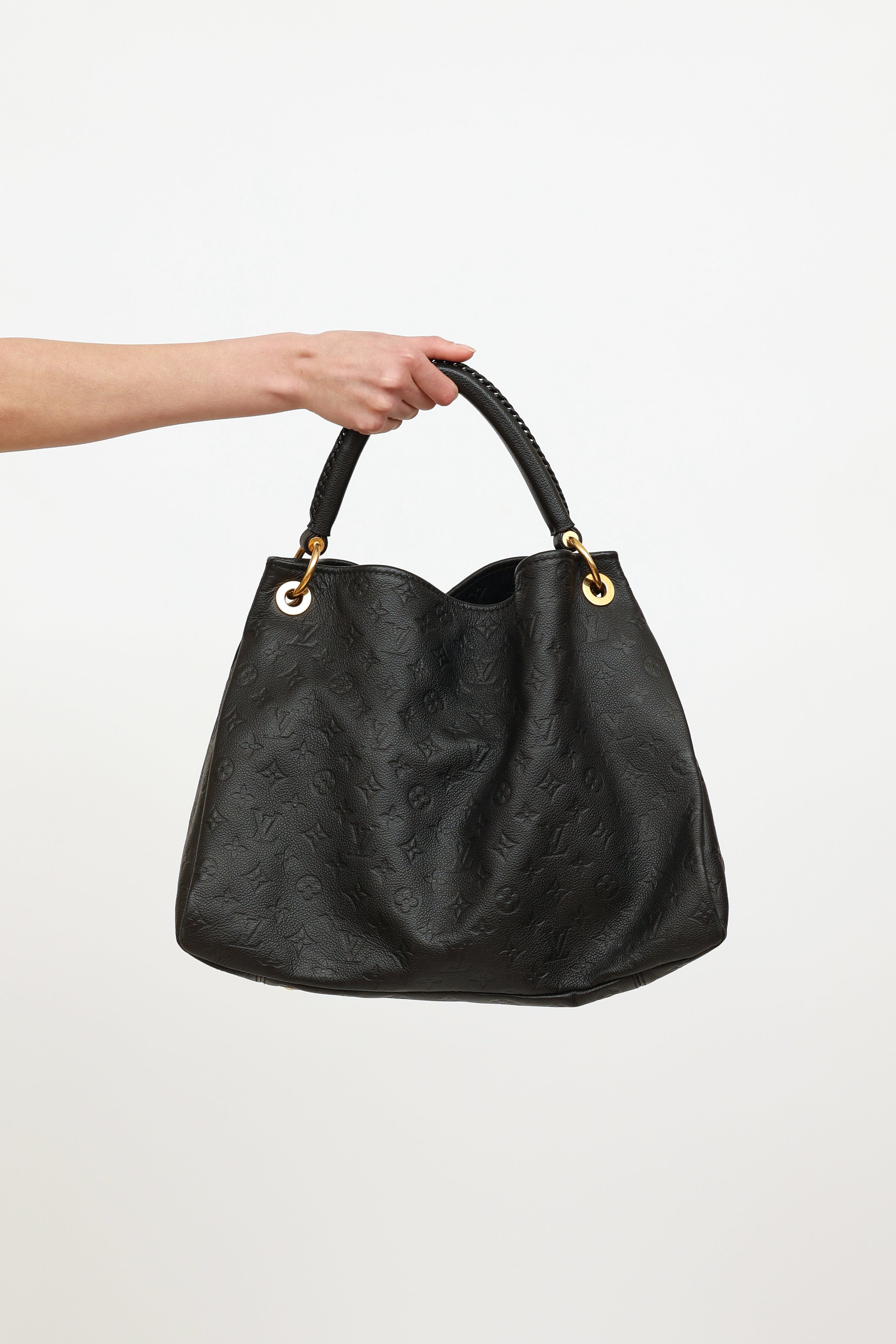 lv black artsy bag