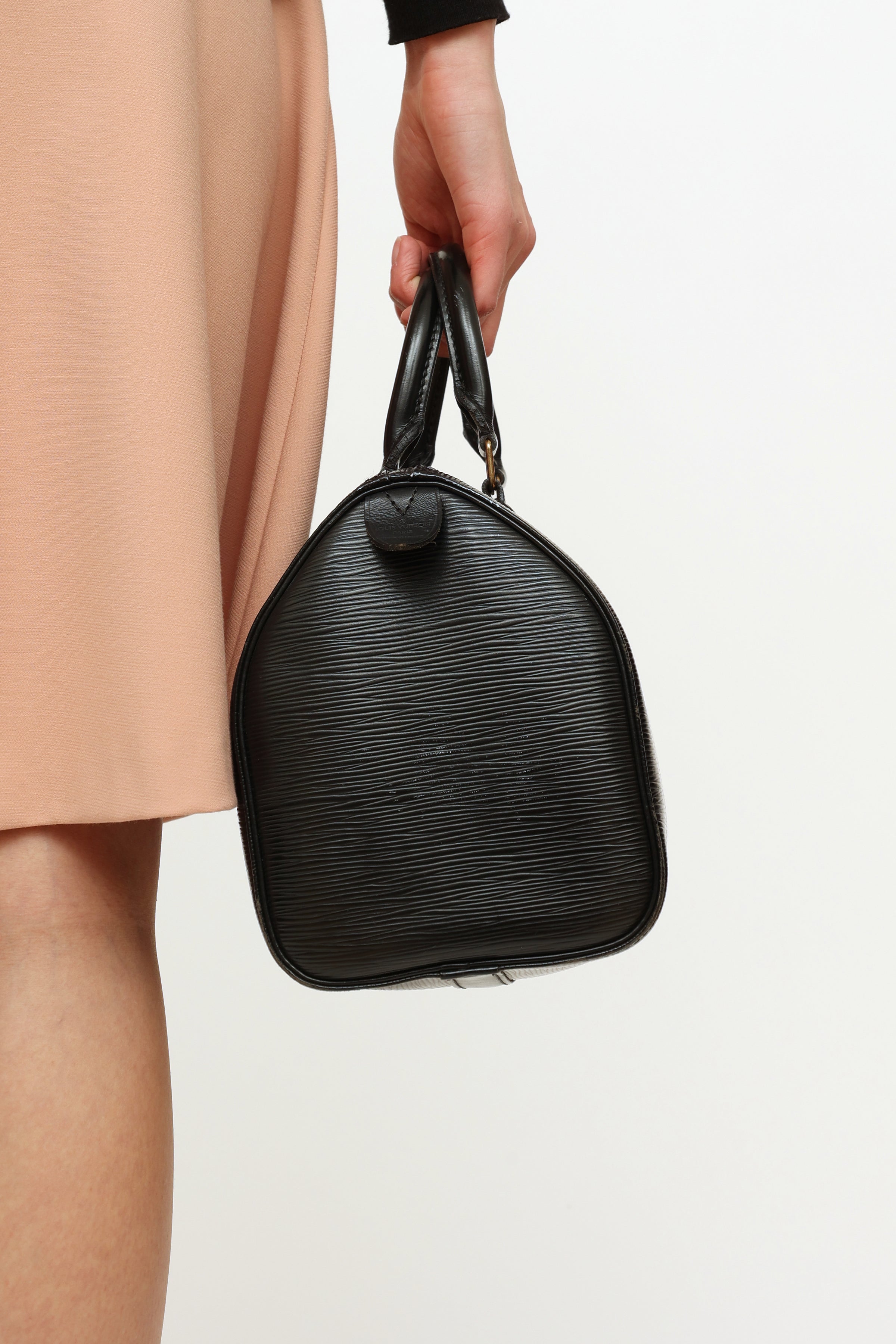 Louis Vuitton Speedy 25 black epi Leather ref.100049 - Joli Closet