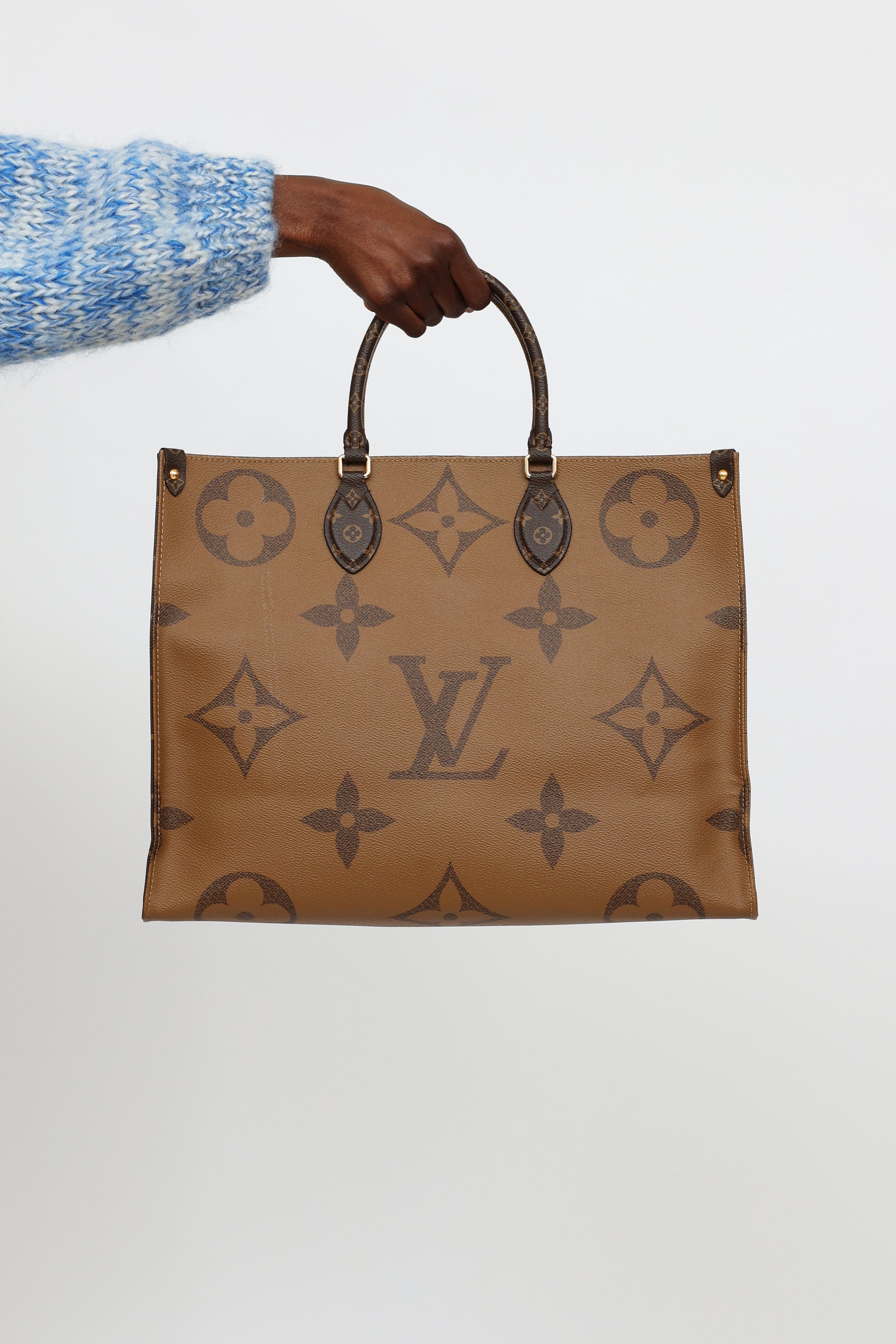 Louis Vuitton // 2020 Brown Monogram Giant OnTheGo GM Bag – VSP Consignment