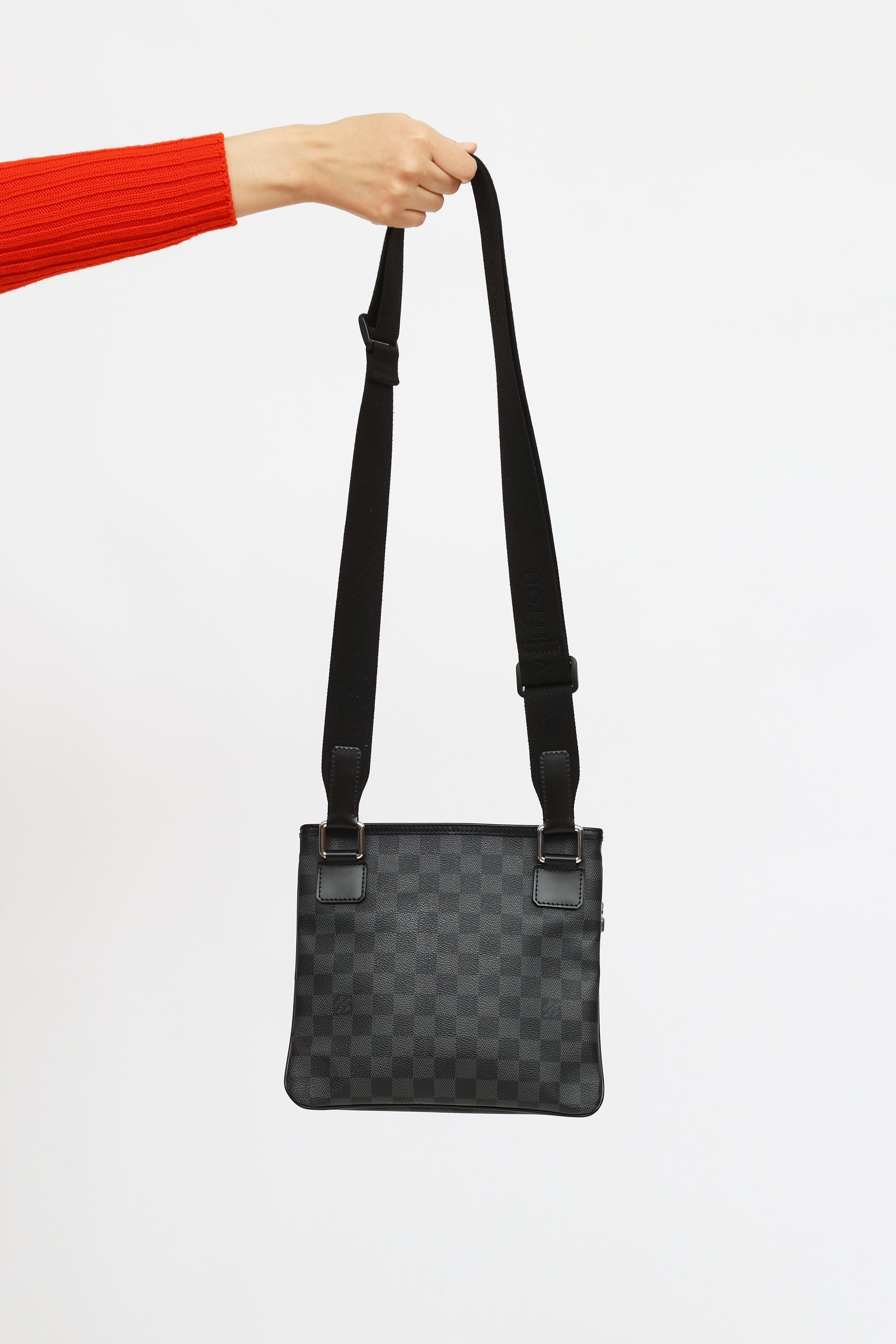Louis Vuitton Damier Graphite Thomas Crossbody Bag Leather ref.298540 -  Joli Closet