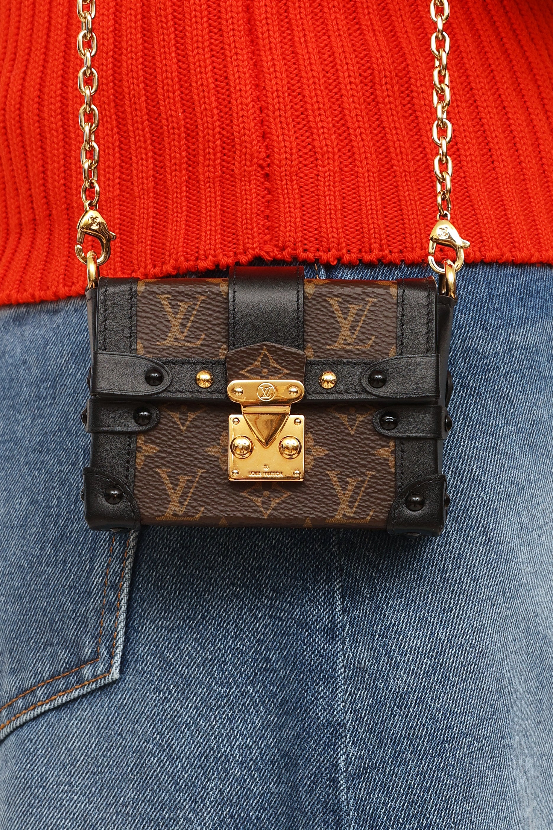 Louis Vuitton Monogram Reverse Essential Trunk Nm