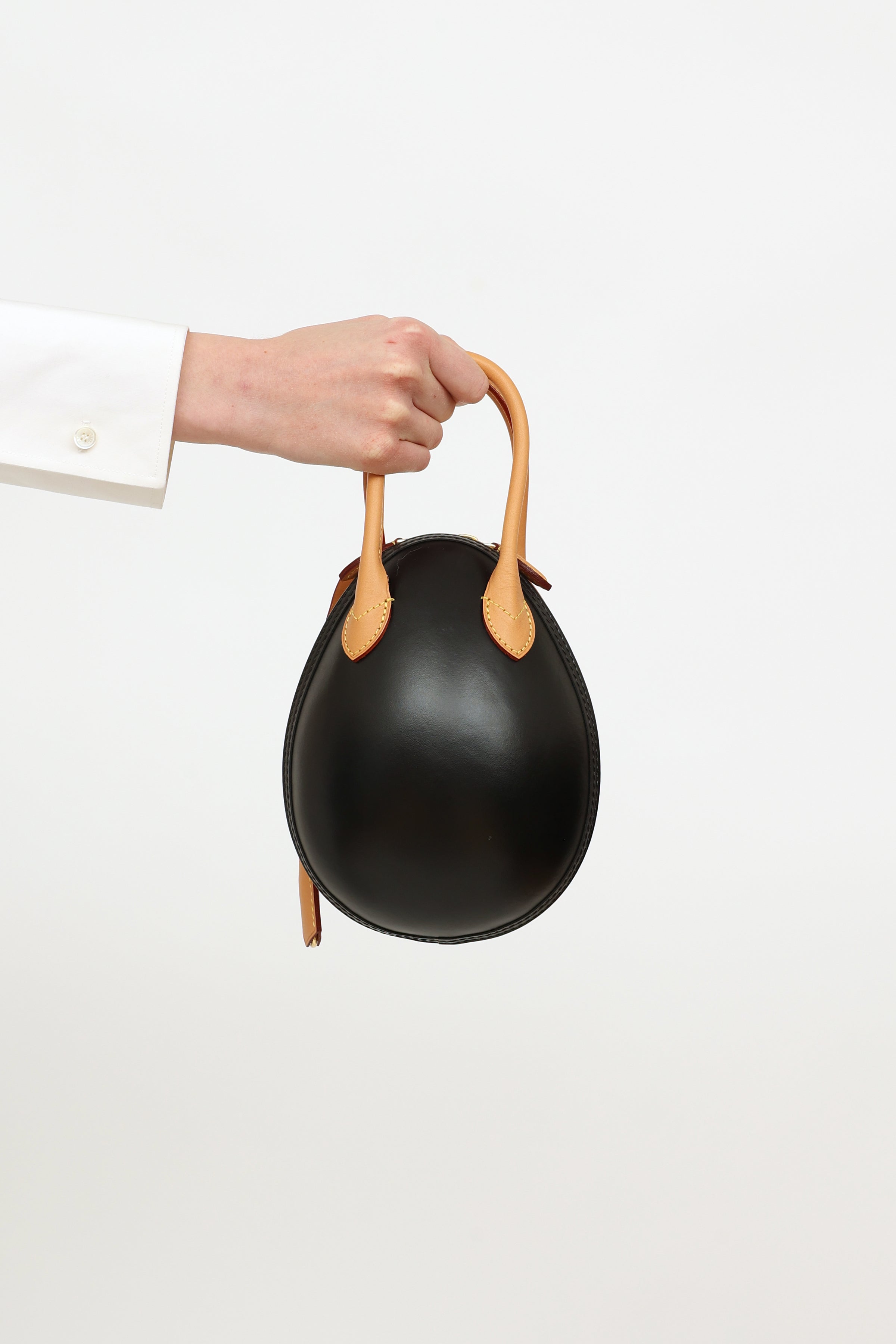 Louis Vuitton Monogram Egg Case Black 575042