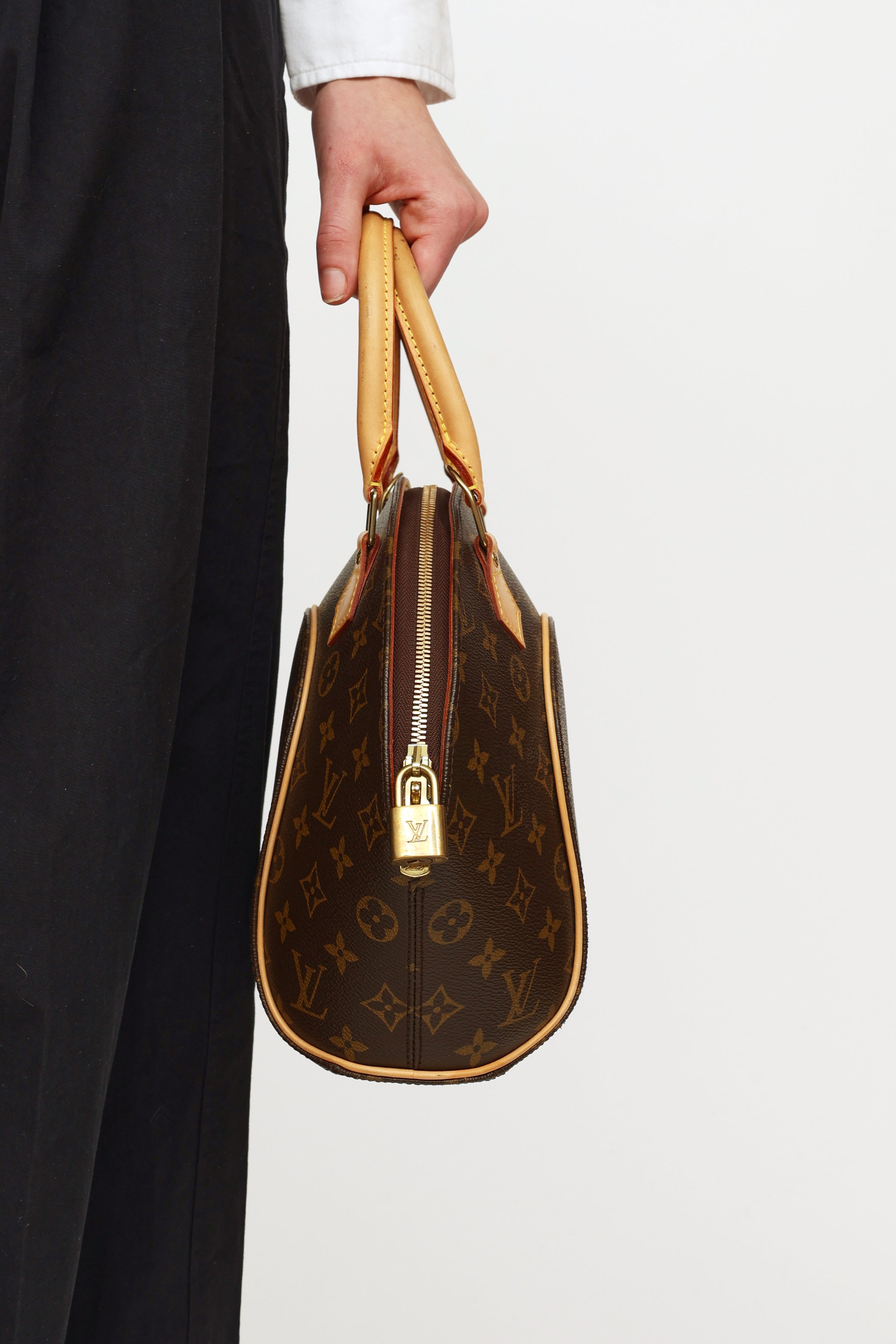 Authentic Louis Vuitton Ellipse MM