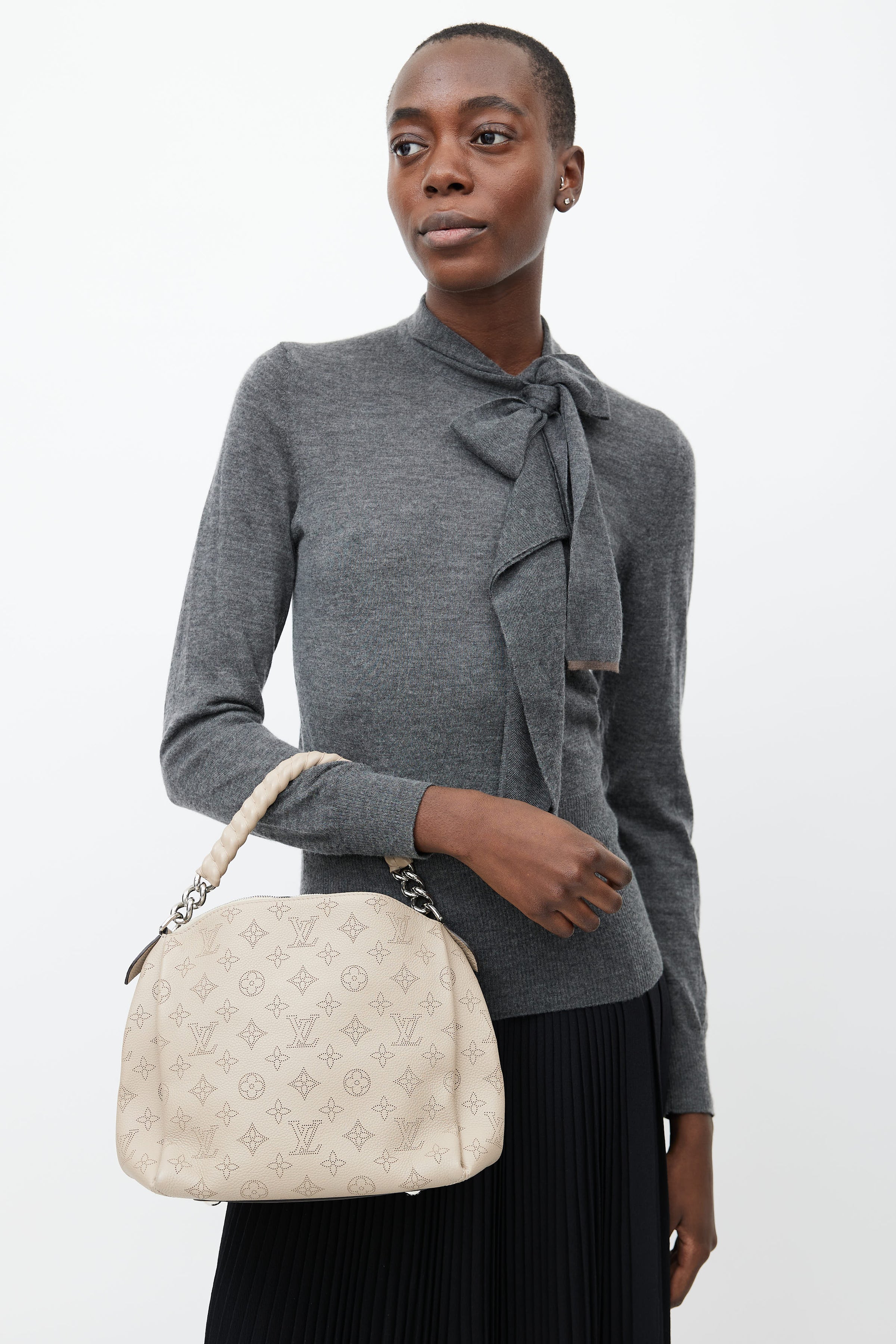 Louis Vuitton Babylone PM Handbag Mahina Leather-Galet Gray - 2015 – Jax &  Henley