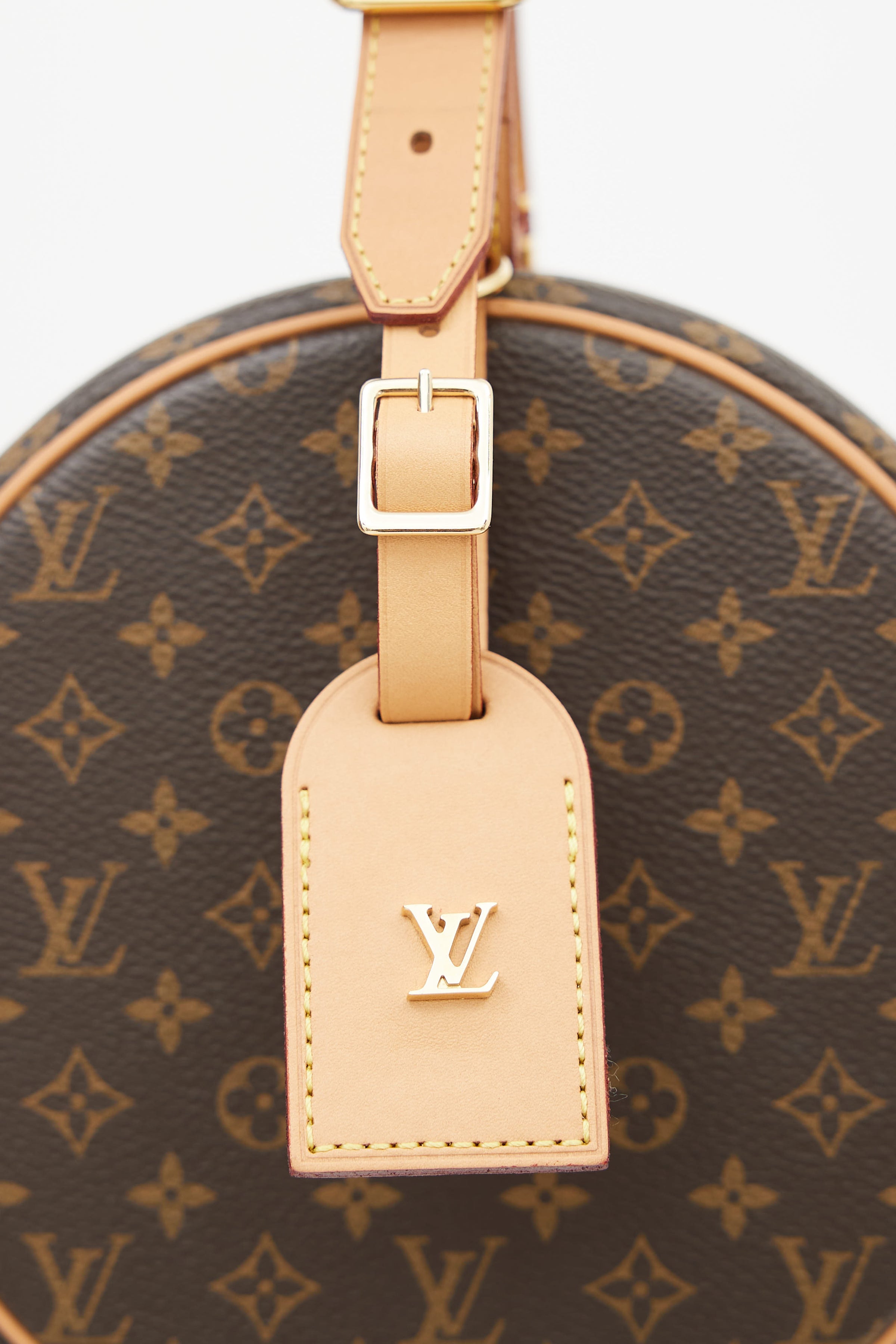 Louis Vuitton Boîte Chapeau Handbag in Brown Monogram Canvas And