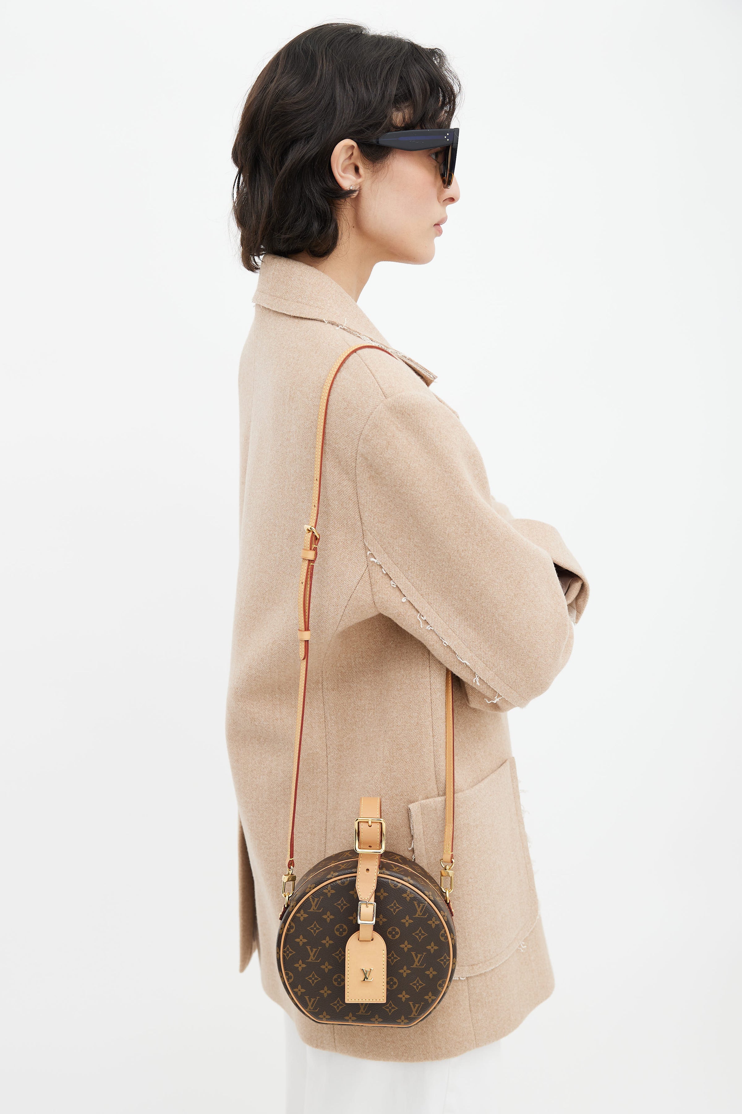 Petite boîte chapeau leather handbag Louis Vuitton Brown in Leather -  29113215