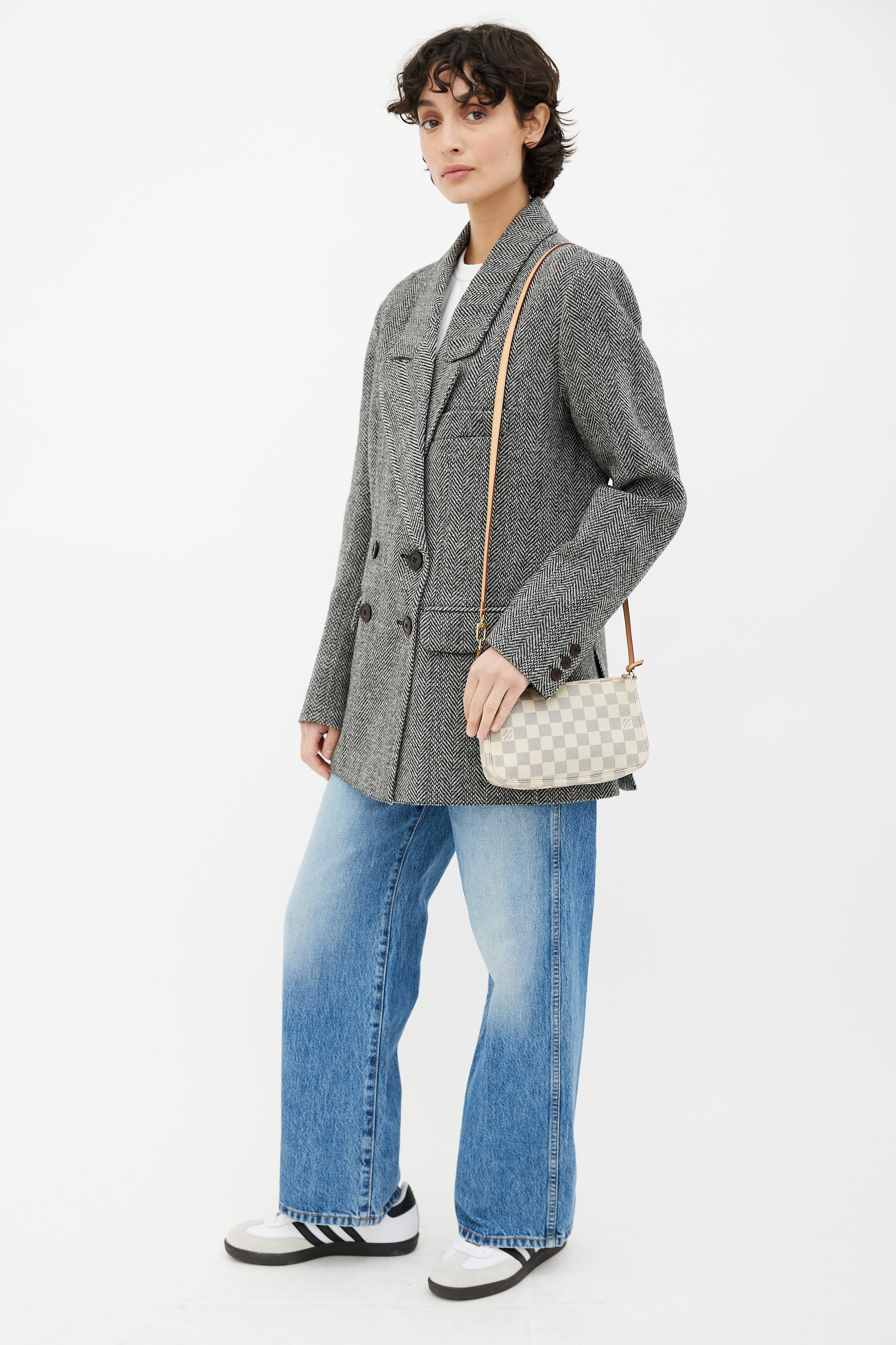 Preloved Louis Vuitton Damier Azur Accessories Pochette Bag CA2140 082 –  KimmieBBags LLC