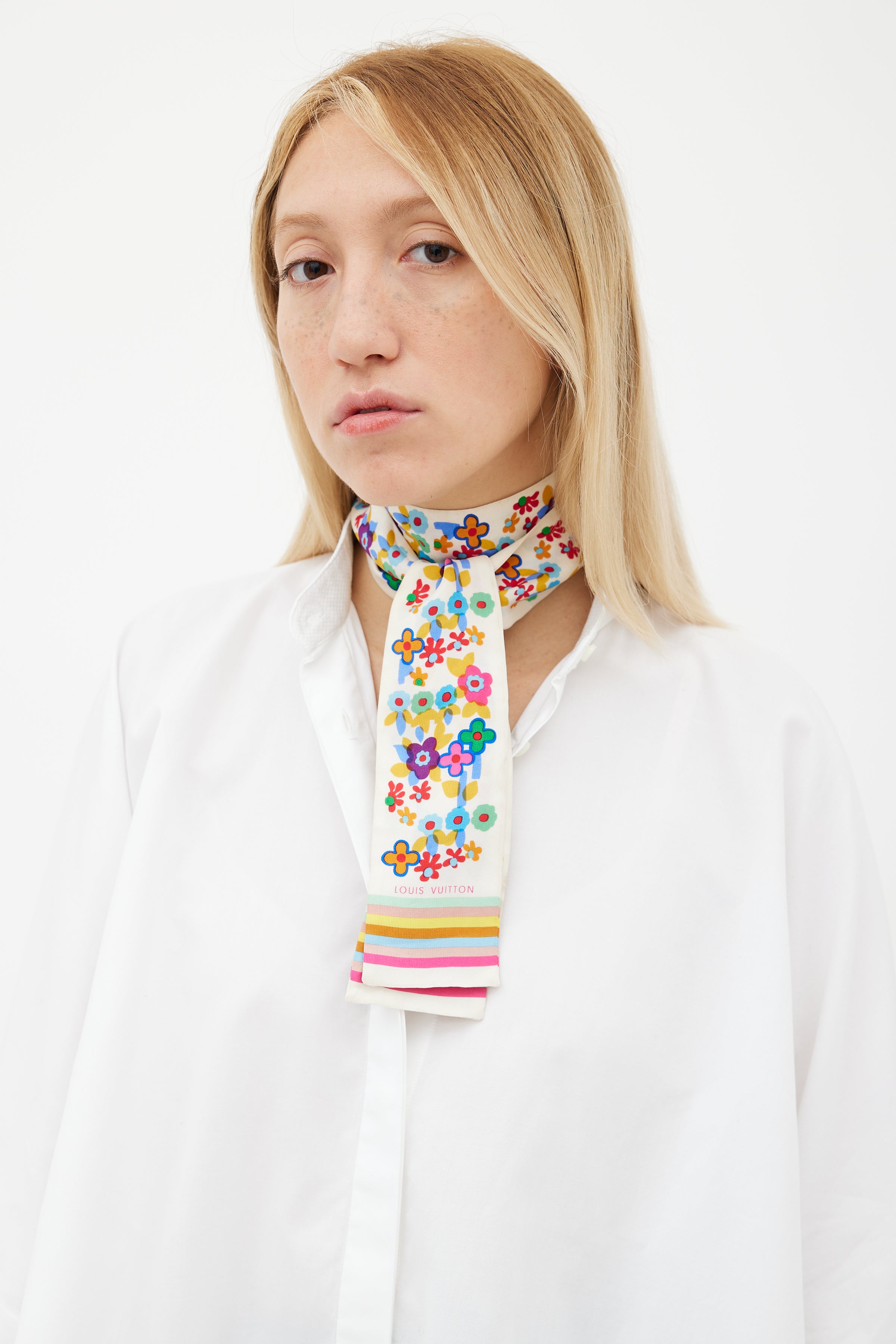 Louis Vuitton // White Multicolore Murakami Silk Scarf – VSP