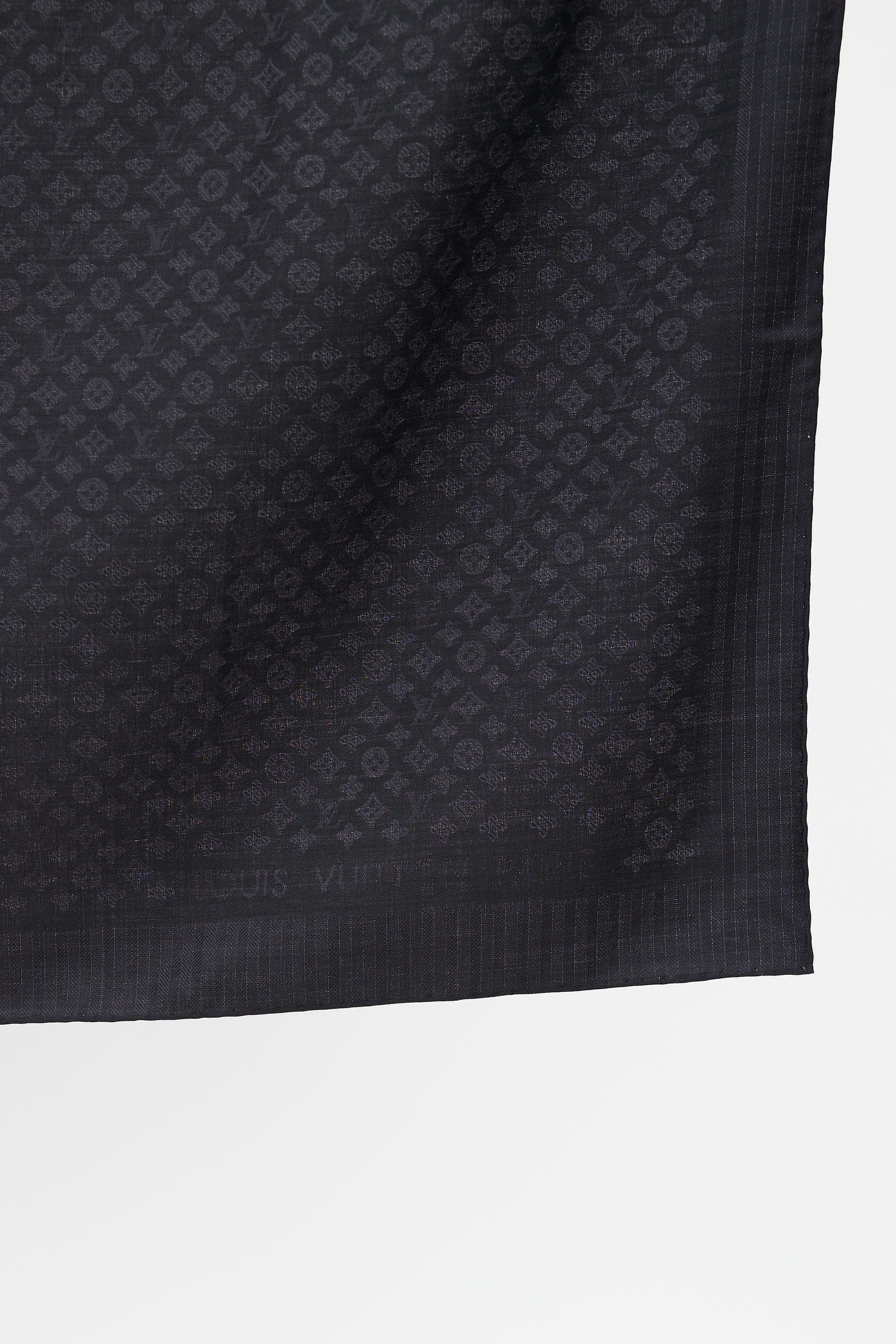 Louis Vuitton Evermore Shawl Black Silk