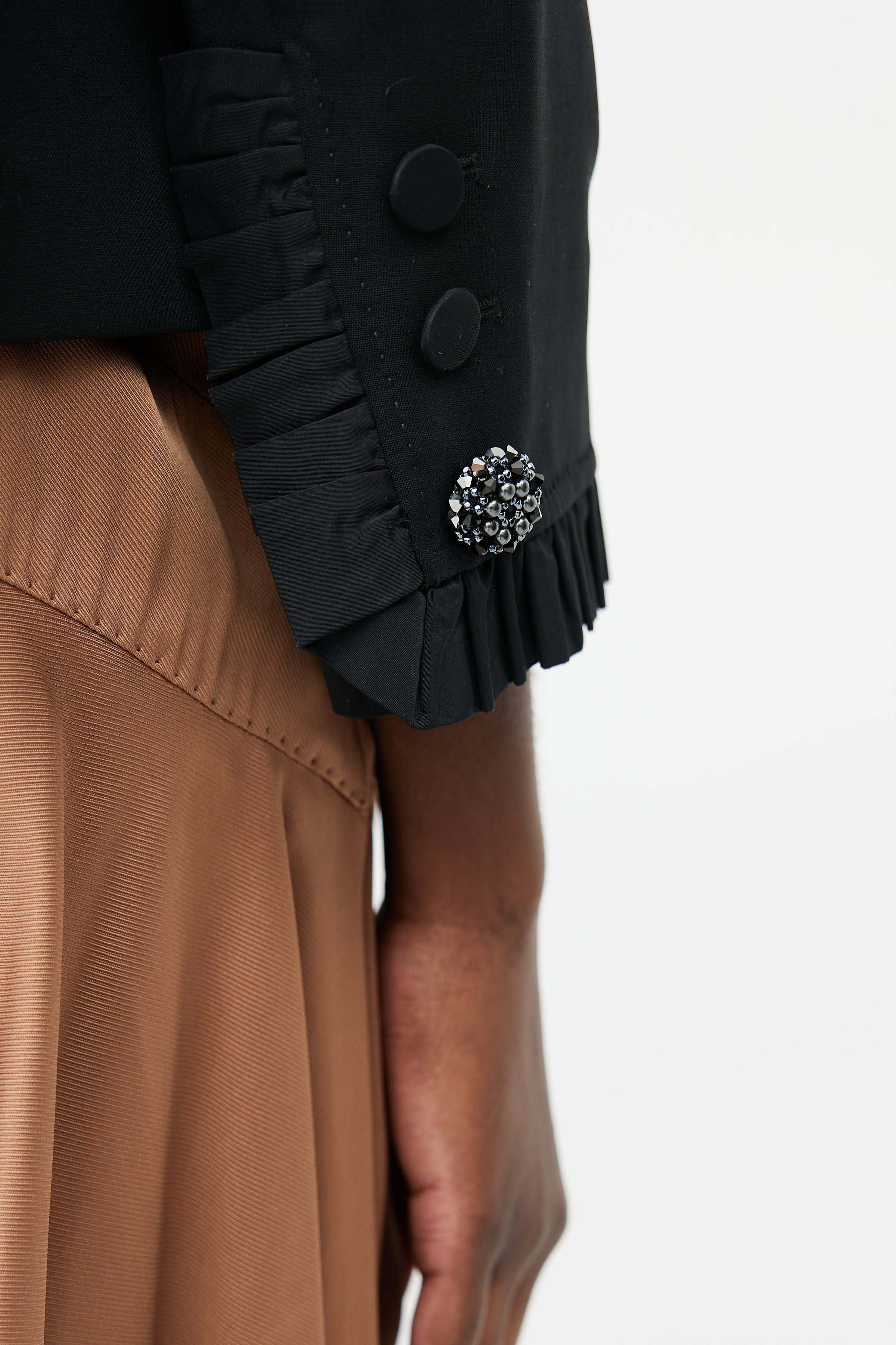 Louis Vuitton - New 2PC Black Blazer & Dress Pants with Satin Trim - F –  LUXHAVE
