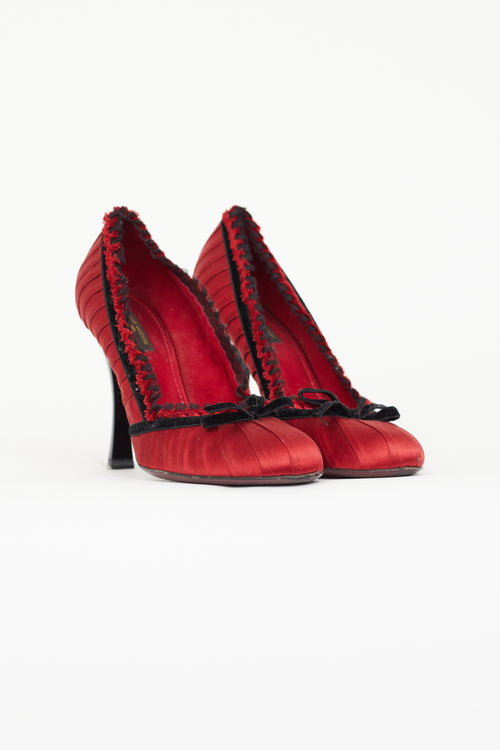 Louis Vuitton Red Satin & Black Velvet Trim Bow Pump