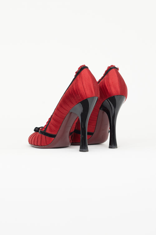 Louis Vuitton Red Satin & Black Velvet Trim Bow Pump