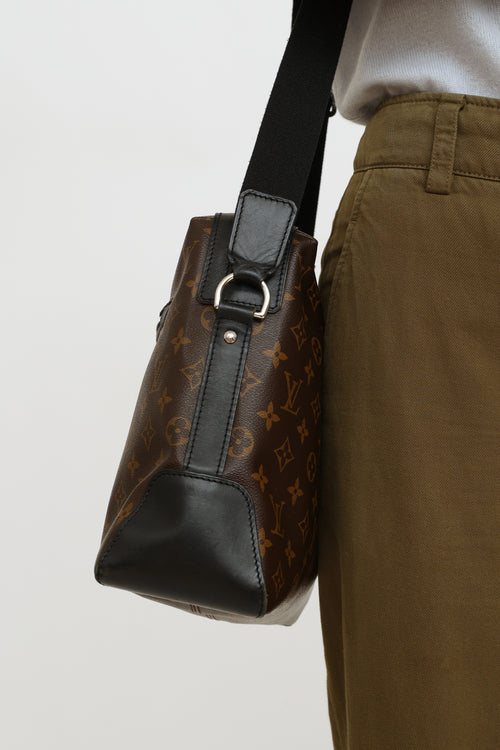 Louis Vuitton 2013 Monogram Torres Macasser Bag