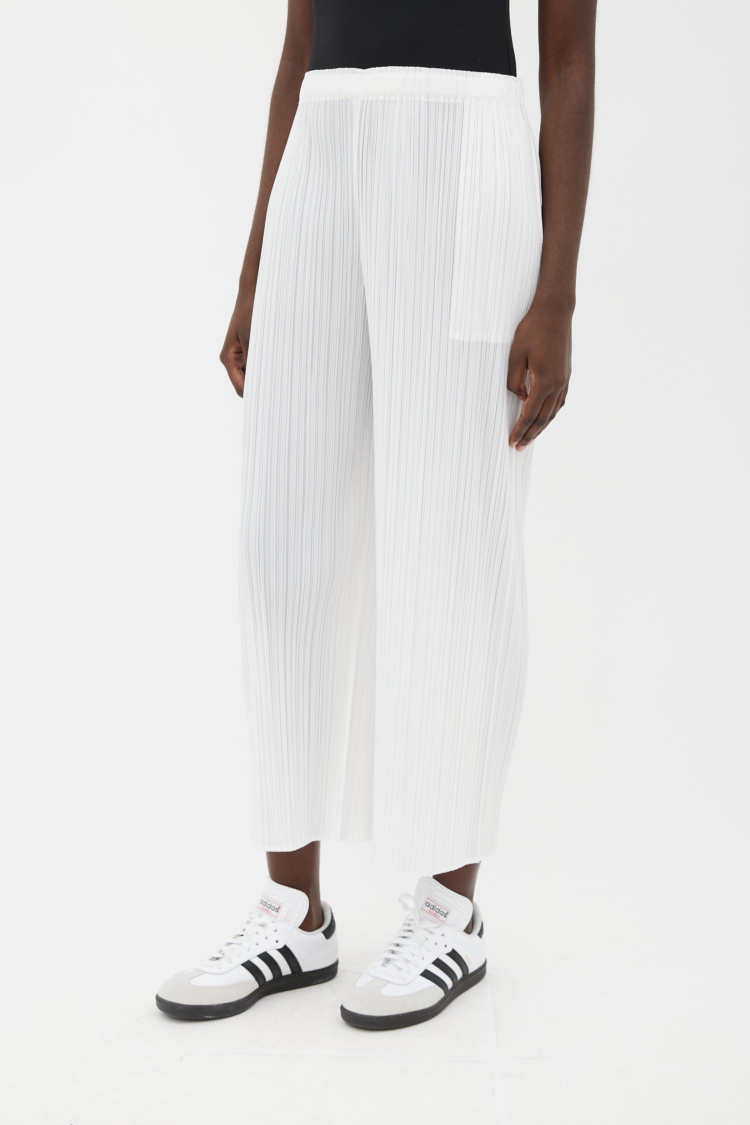 Pleats Please Issey Miyake // White Pleated Wide Leg Trouser – VSP  Consignment