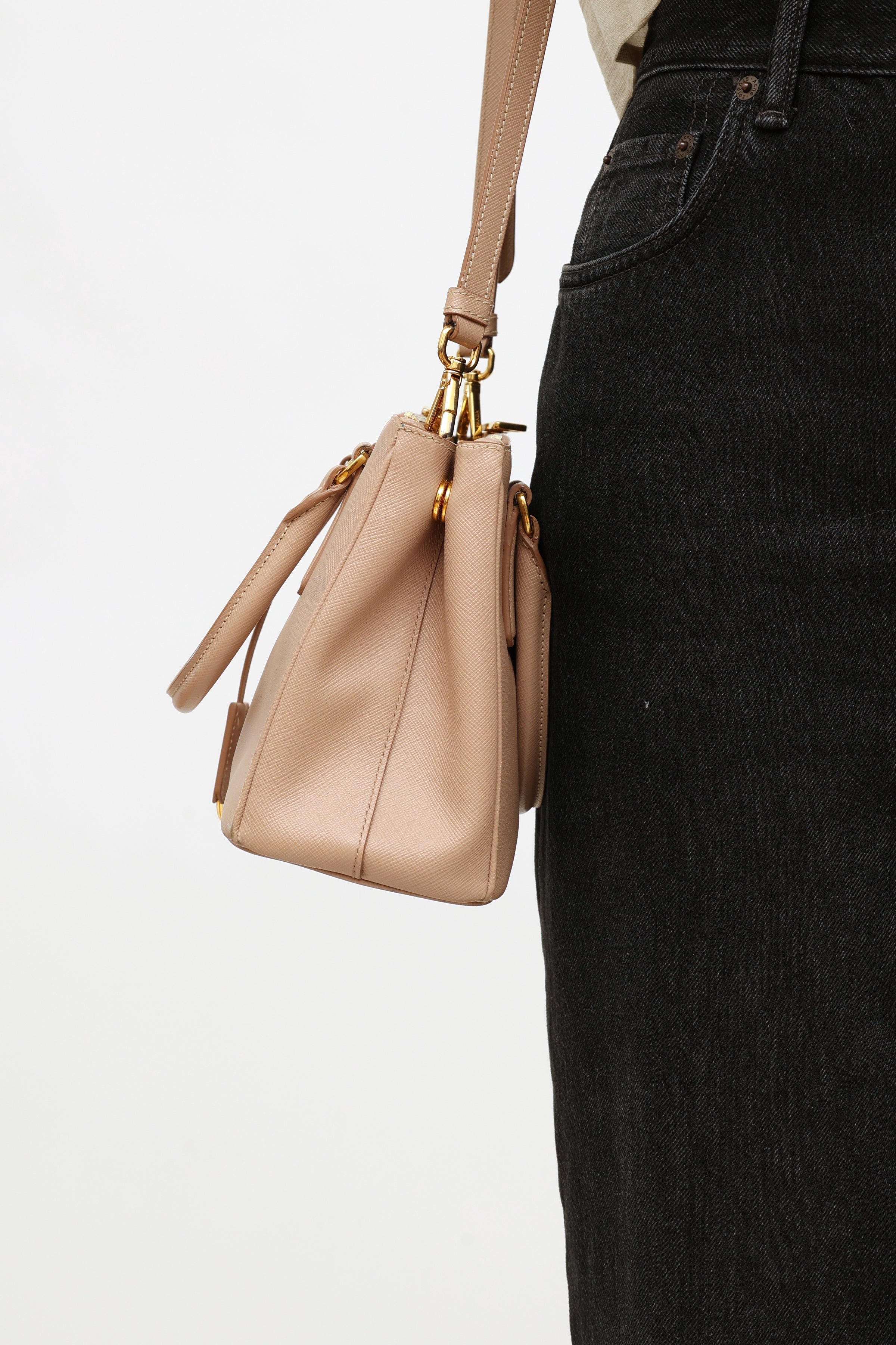 Galleria leather handbag Prada Pink in Leather - 30068050