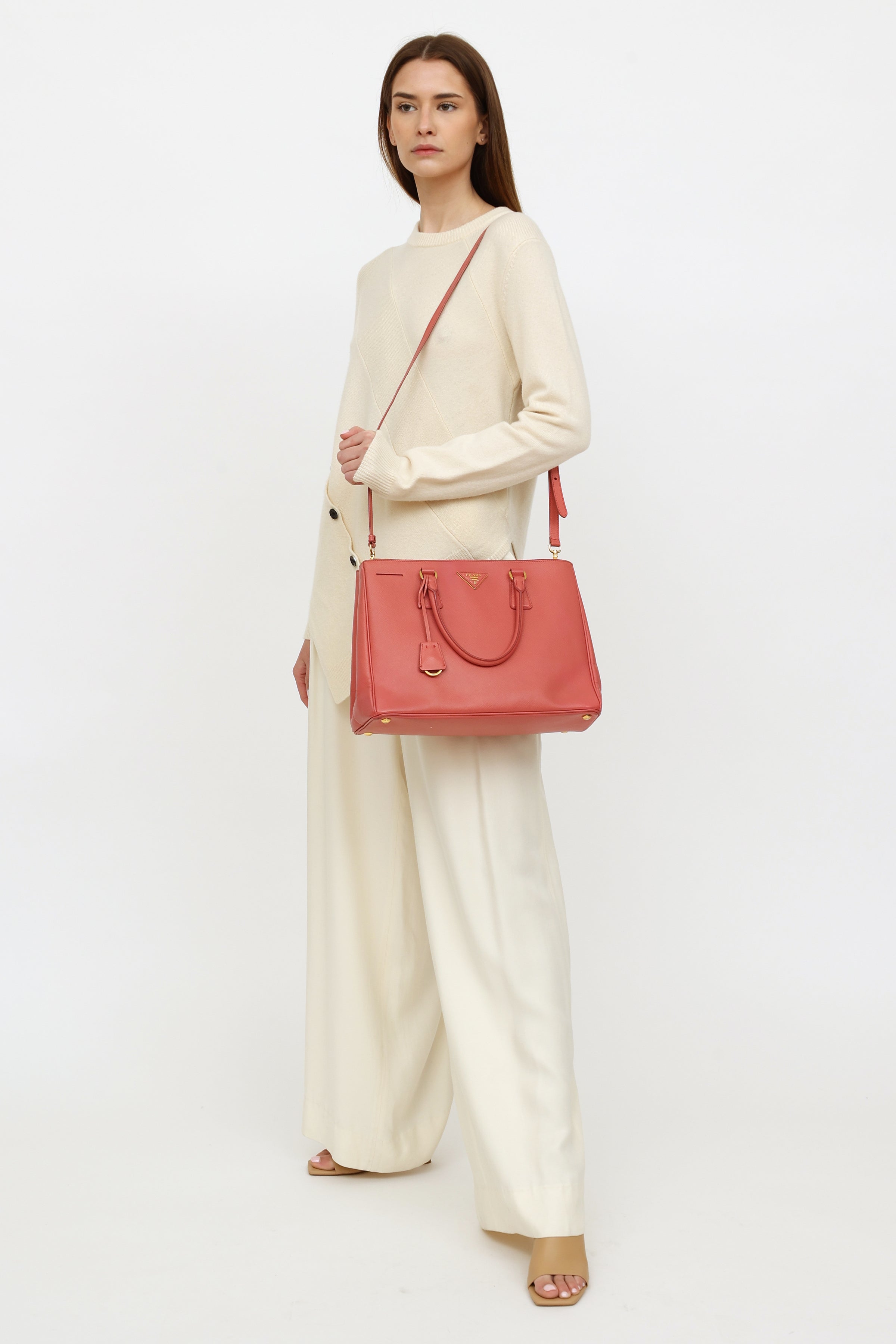 prada Saffiano Galleria Double Zip Bag pink Leather Pony-style calfskin  ref.724435 - Joli Closet