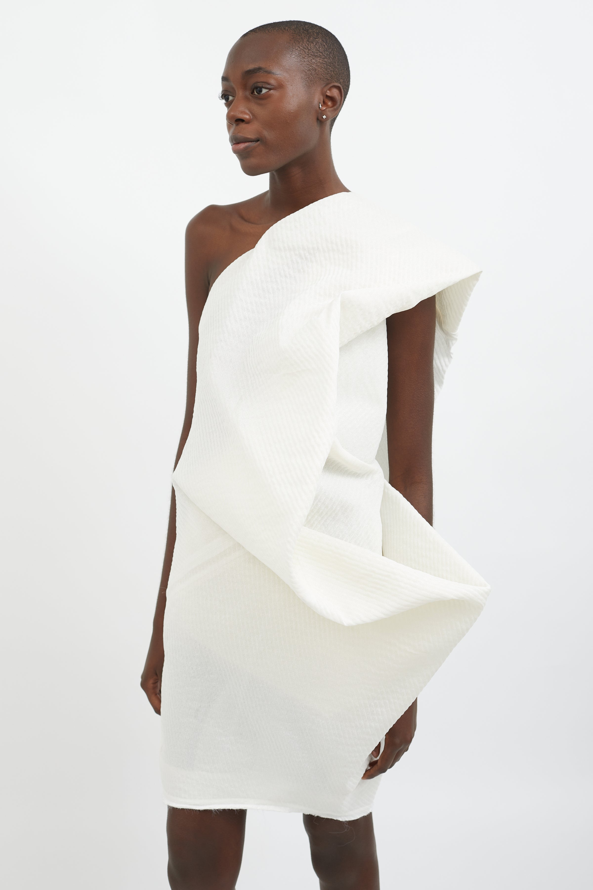 Rick Owens // SS 2018 White Bouquet Tunic Dress – VSP Consignment Rick Owens // SS 2018 White Bouquet Tunic Dress – VSP Consignment
