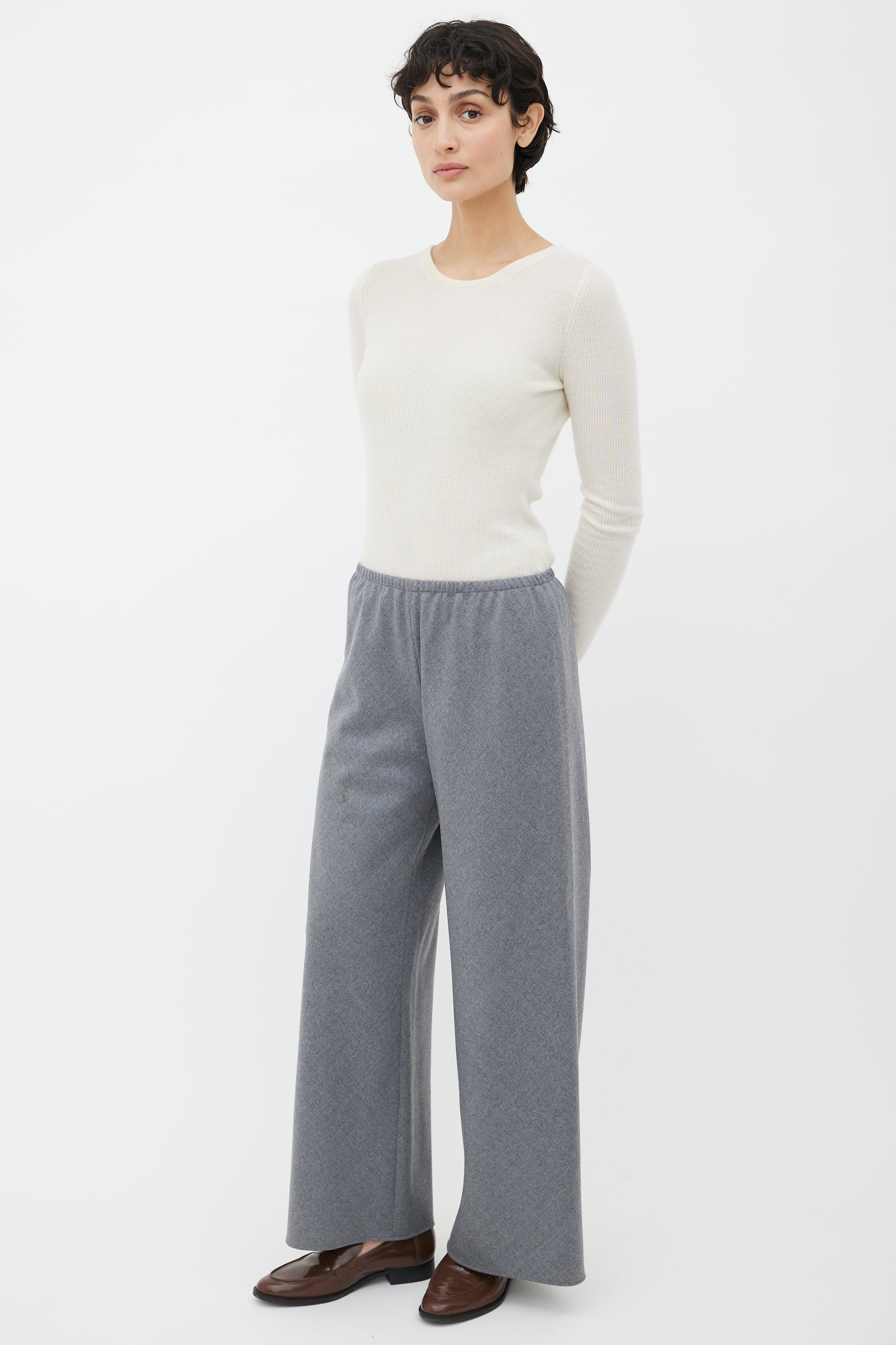 The Row // Grey Wool Elasticized Waistband Trouser – VSP Consignment