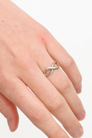 Tiffany & Co. 925 Infinity Ring