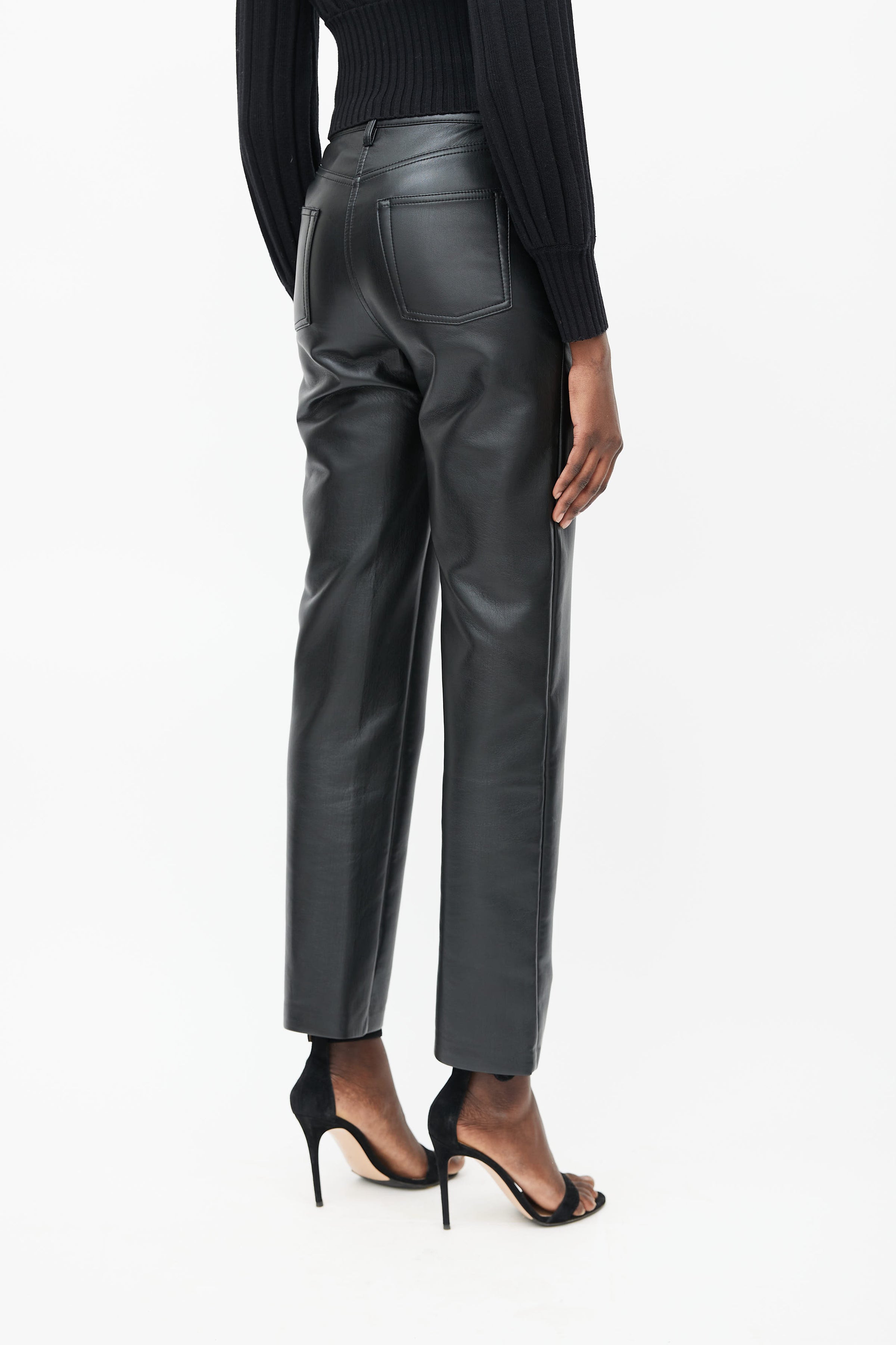 Aritzia // Black Faux Leather Straight Leg Pant – VSP Consignment
