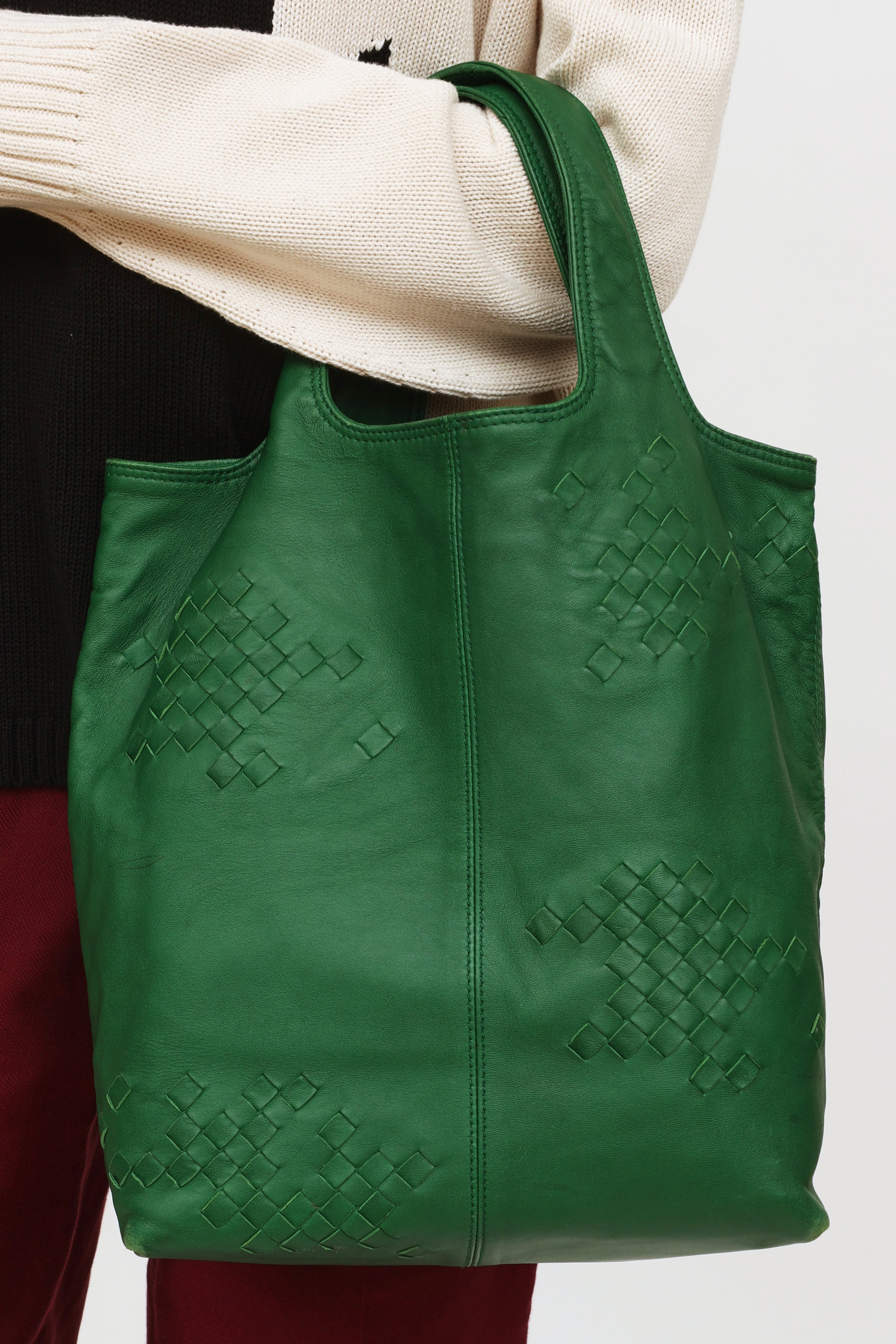 Marni // Navy & Green Trunk Bag – VSP Consignment