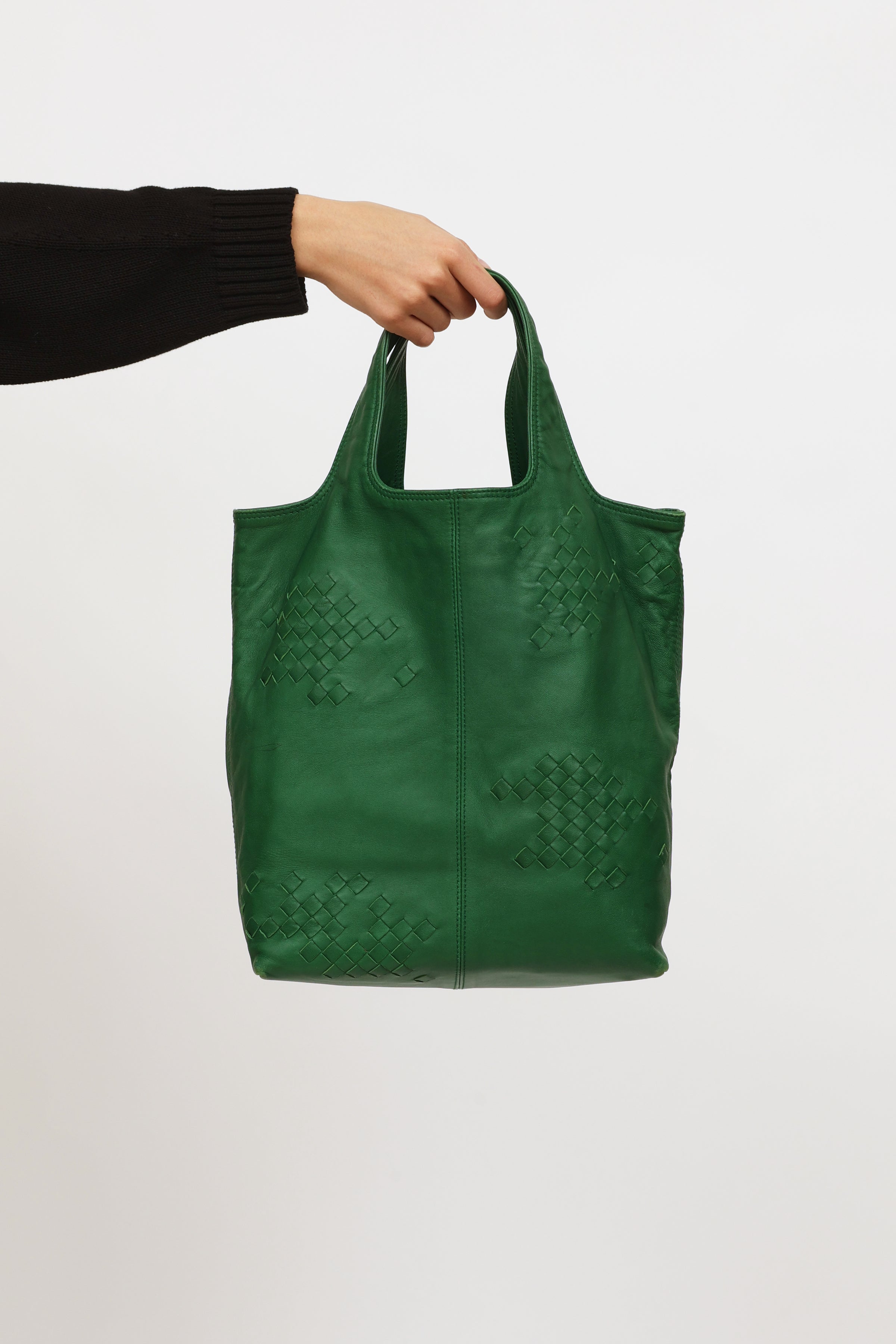 Bottega Veneta // Green Leather Intrecciato Tote Bag – VSP Consignment