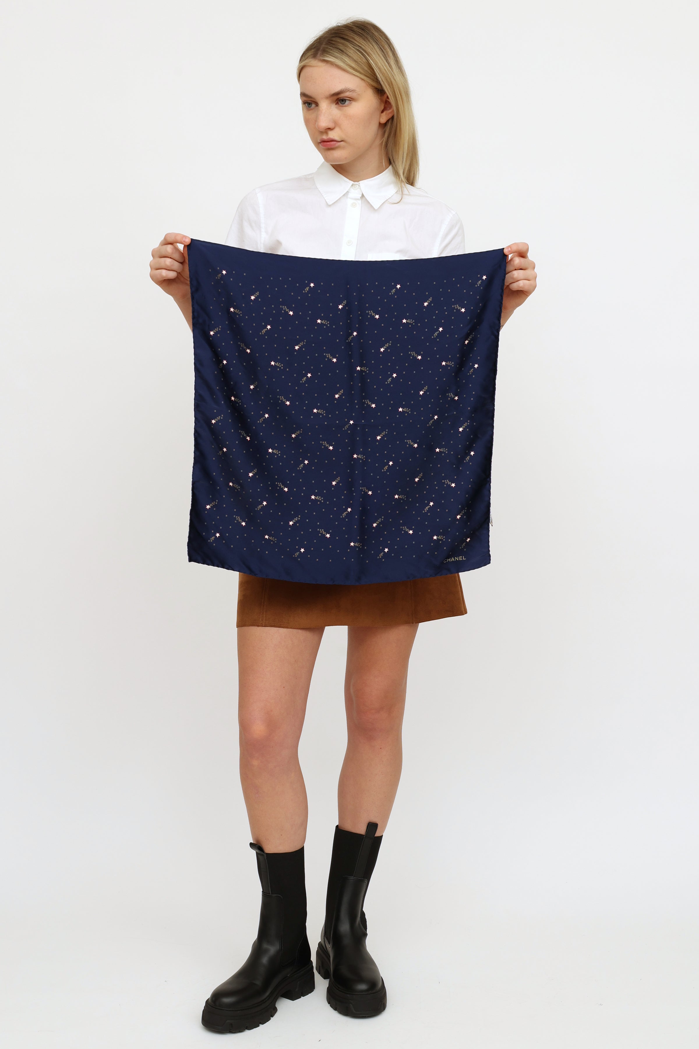 Chanel // Navy Shooting Star Vintage Silk Scarf – VSP Consignment