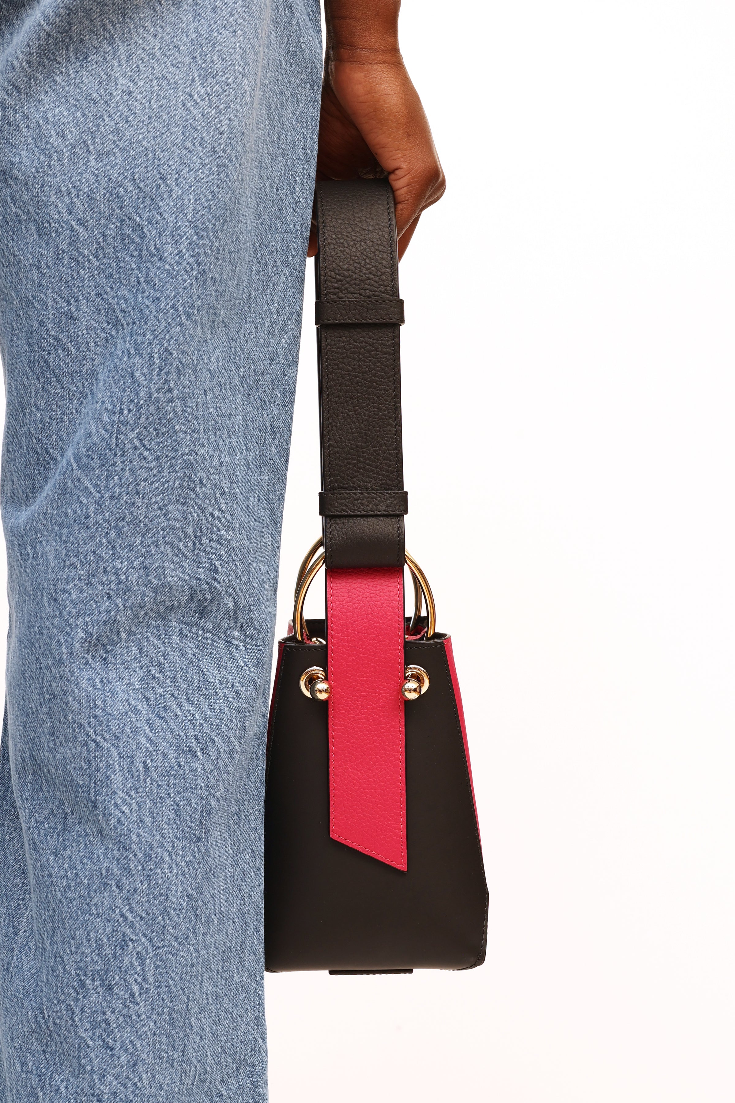 Strathberry // Pink & Black Lana Bucket Bag – VSP Consignment