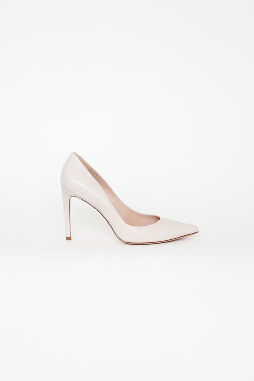 Stuart Weitzman Cream Pointed Toe Pumps