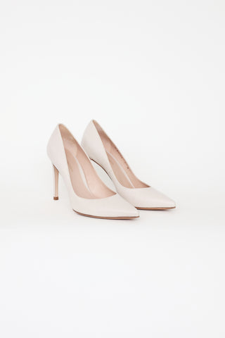 Stuart Weitzman Cream Pointed Toe Pumps