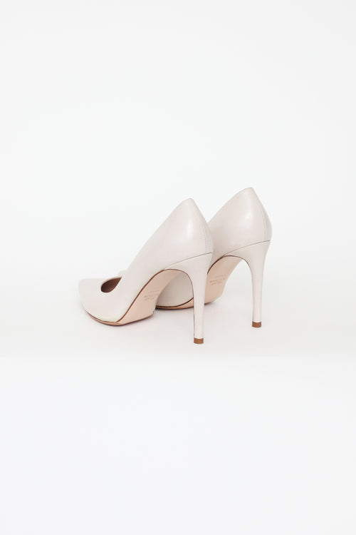 Stuart Weitzman Cream Pointed Toe Pumps