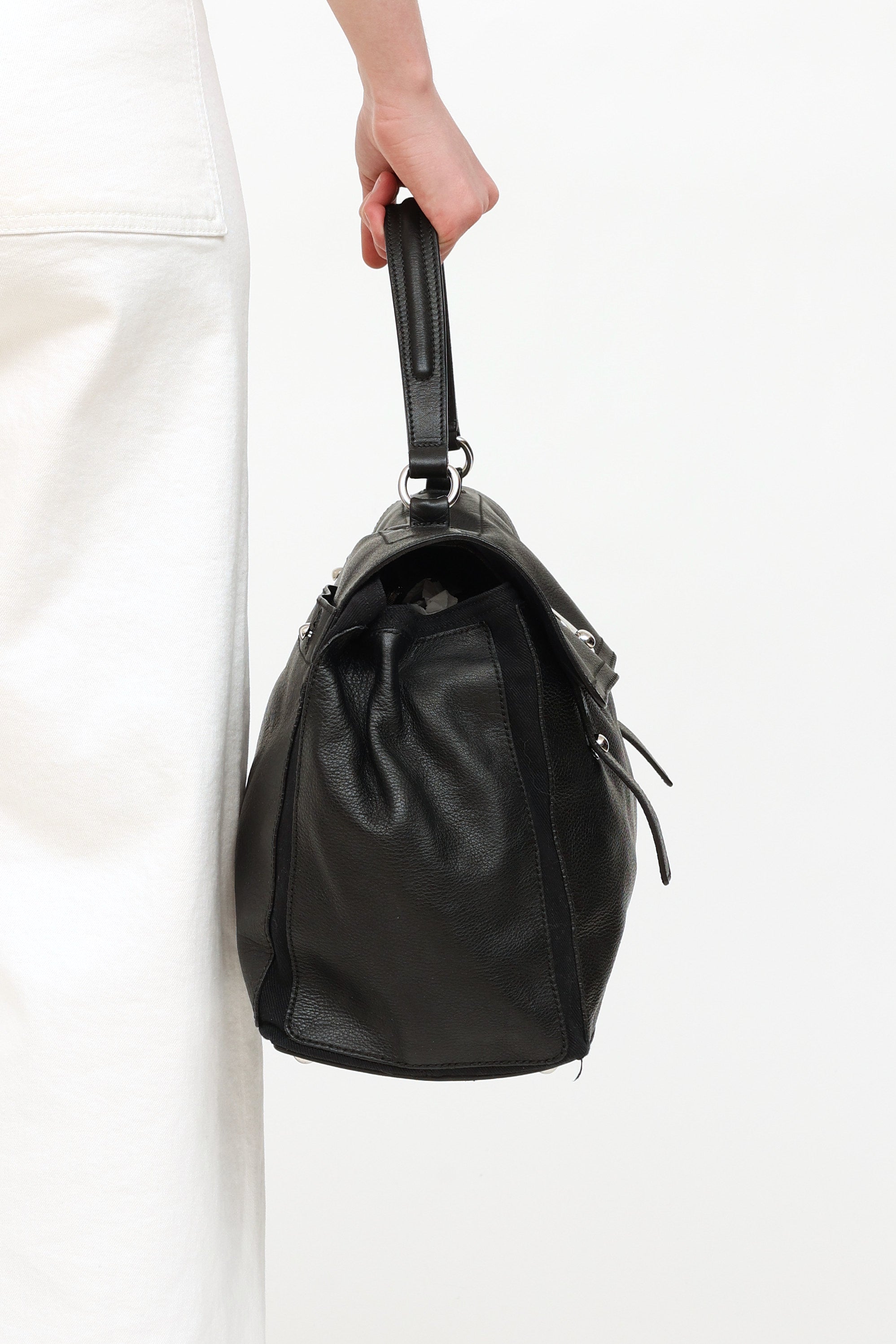 Yves Saint Laurent Muse Two Handbag — UFO No More